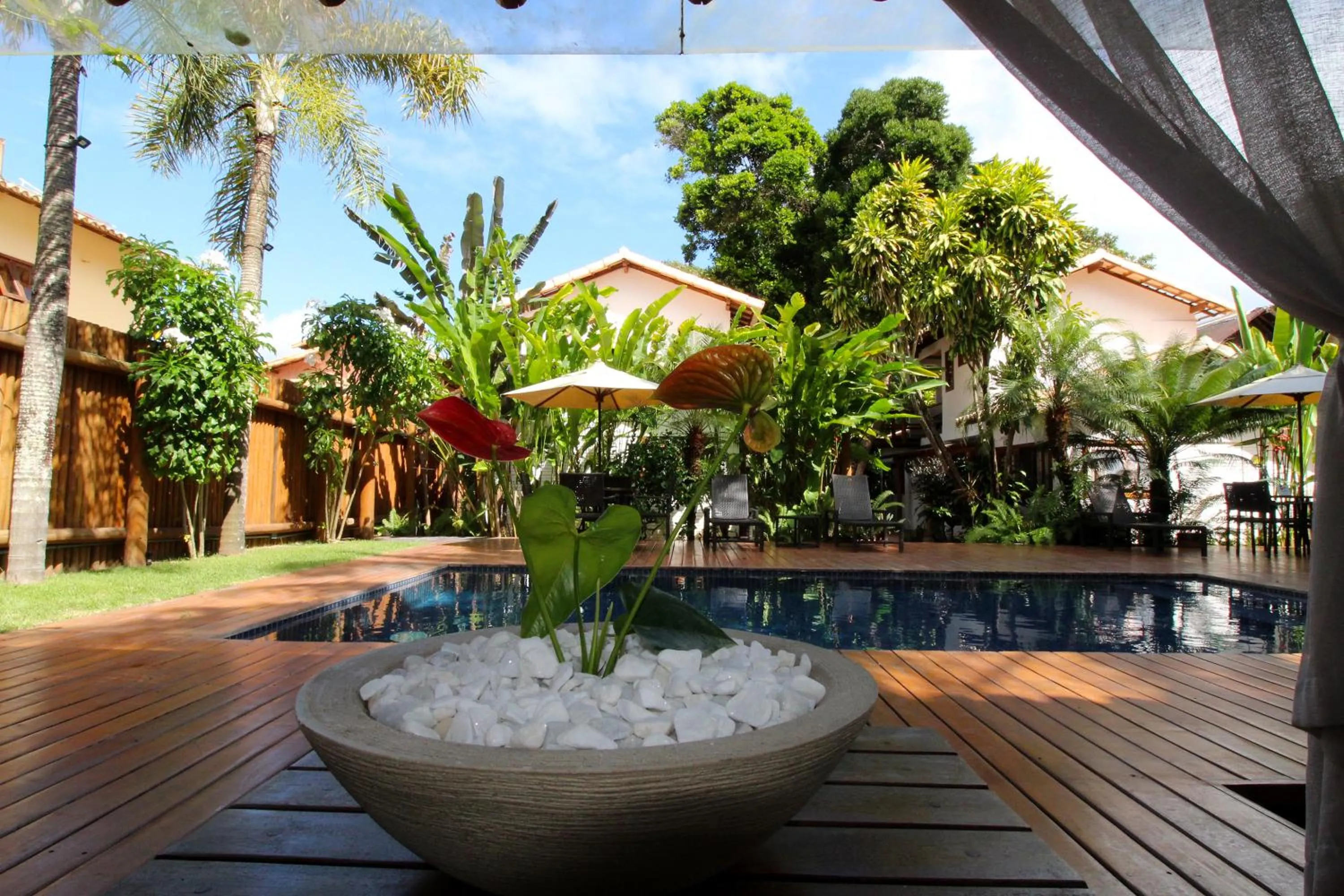 Swimming pool in Pousada Cheiro Verde