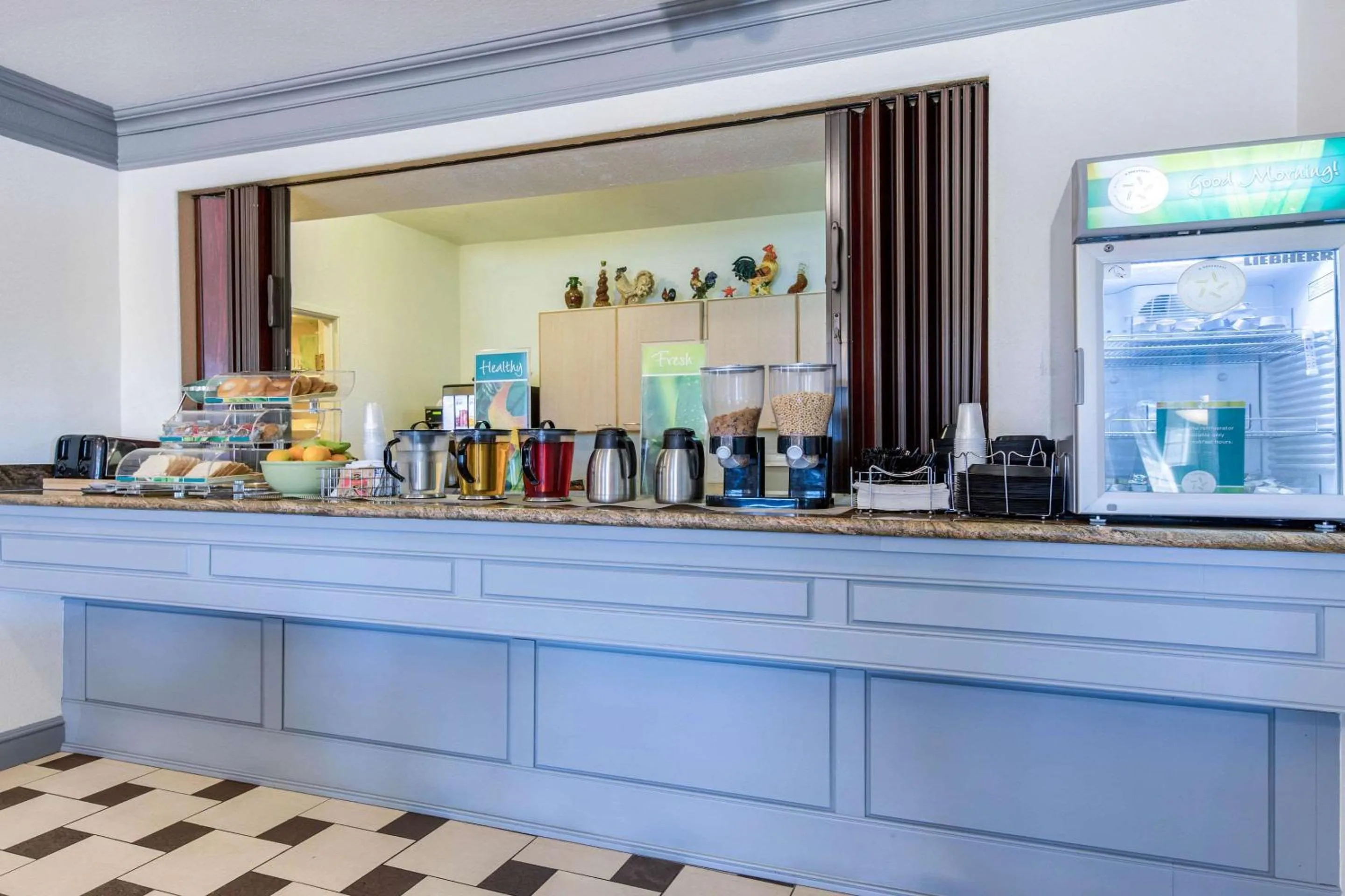 Breakfast in Quality Inn & Suites Gallup I-40 Exit 20