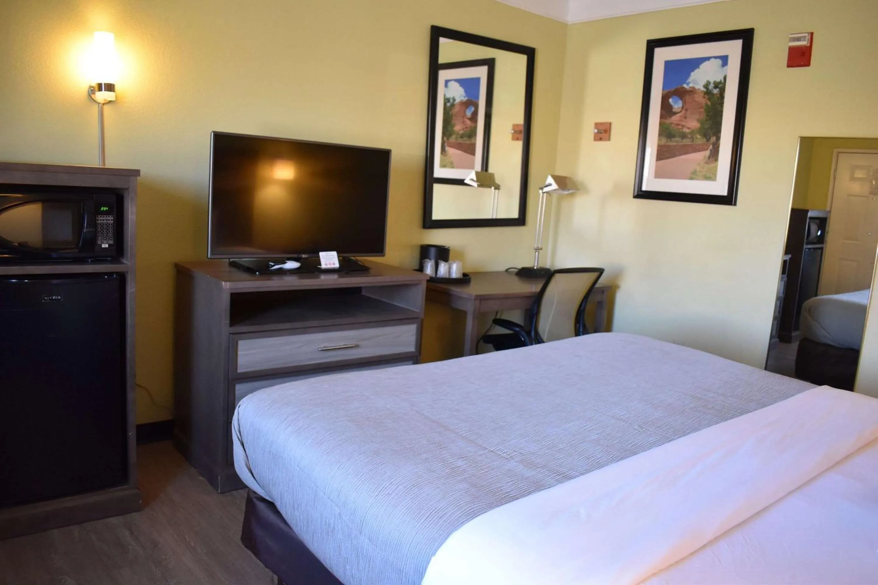 Bedroom, Bed in Quality Inn & Suites Gallup I-40 Exit 20