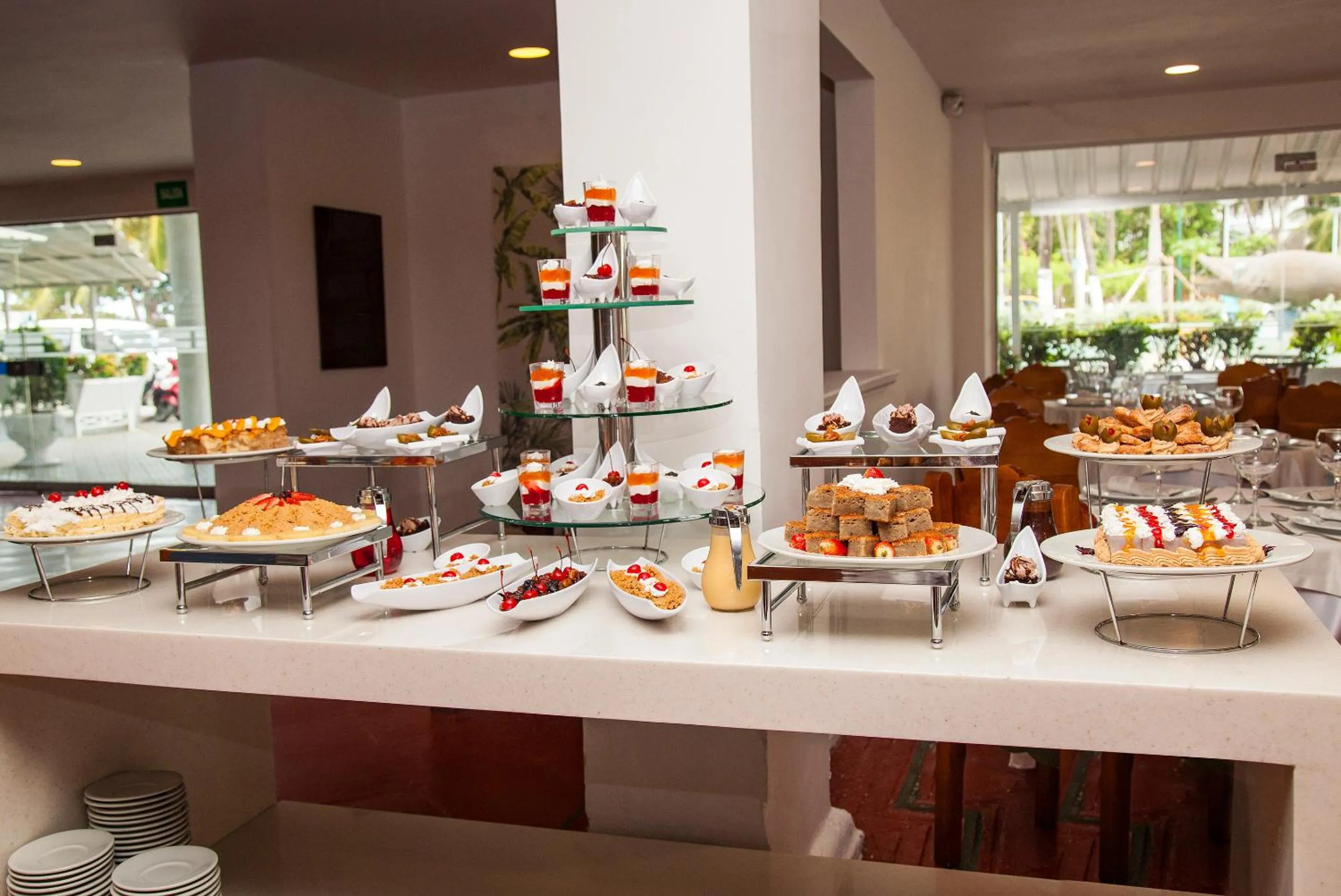 Buffet breakfast in Sol Caribe Sea Flower