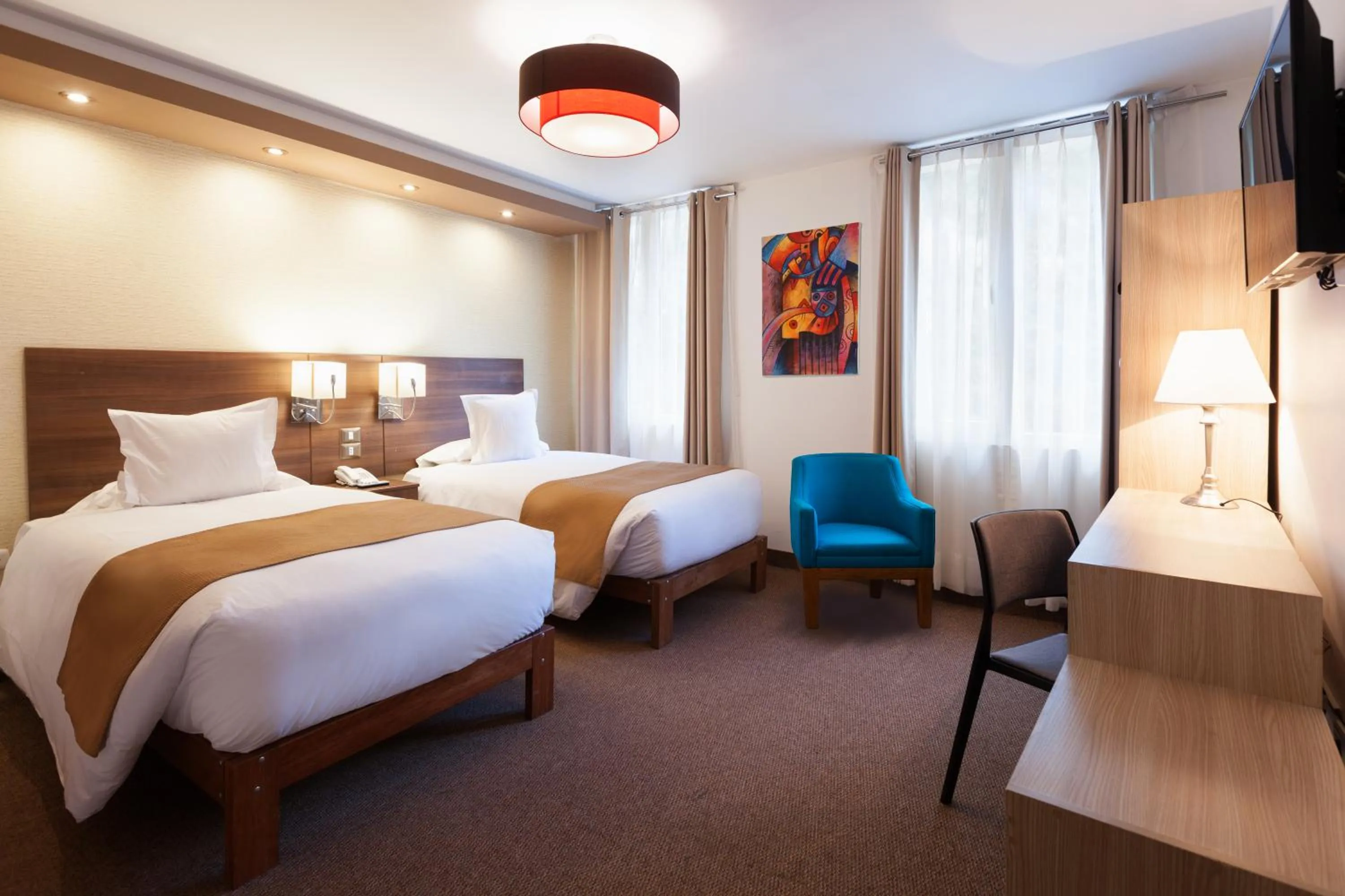 Photo of the whole room, Bed in Inti Punku Machupicchu Hotel & Suites