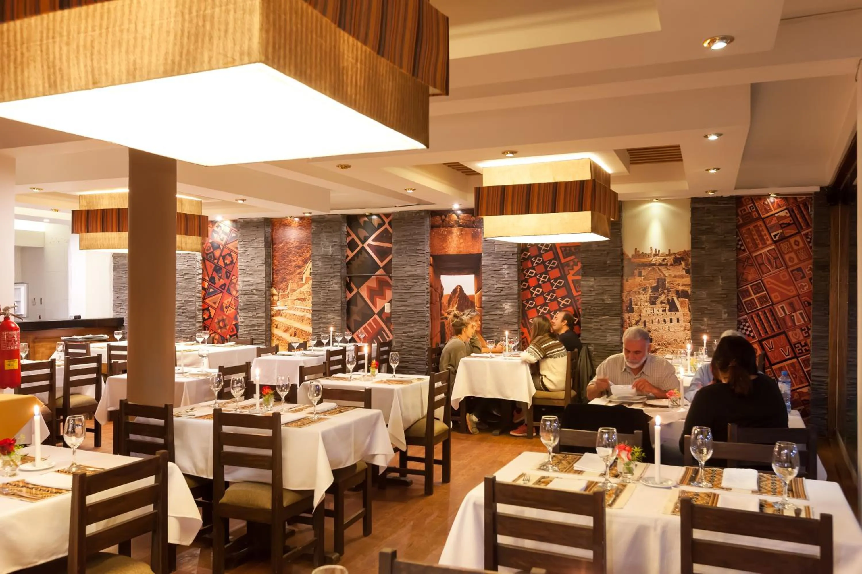 Restaurant/places to eat in Inti Punku Machupicchu Hotel & Suites