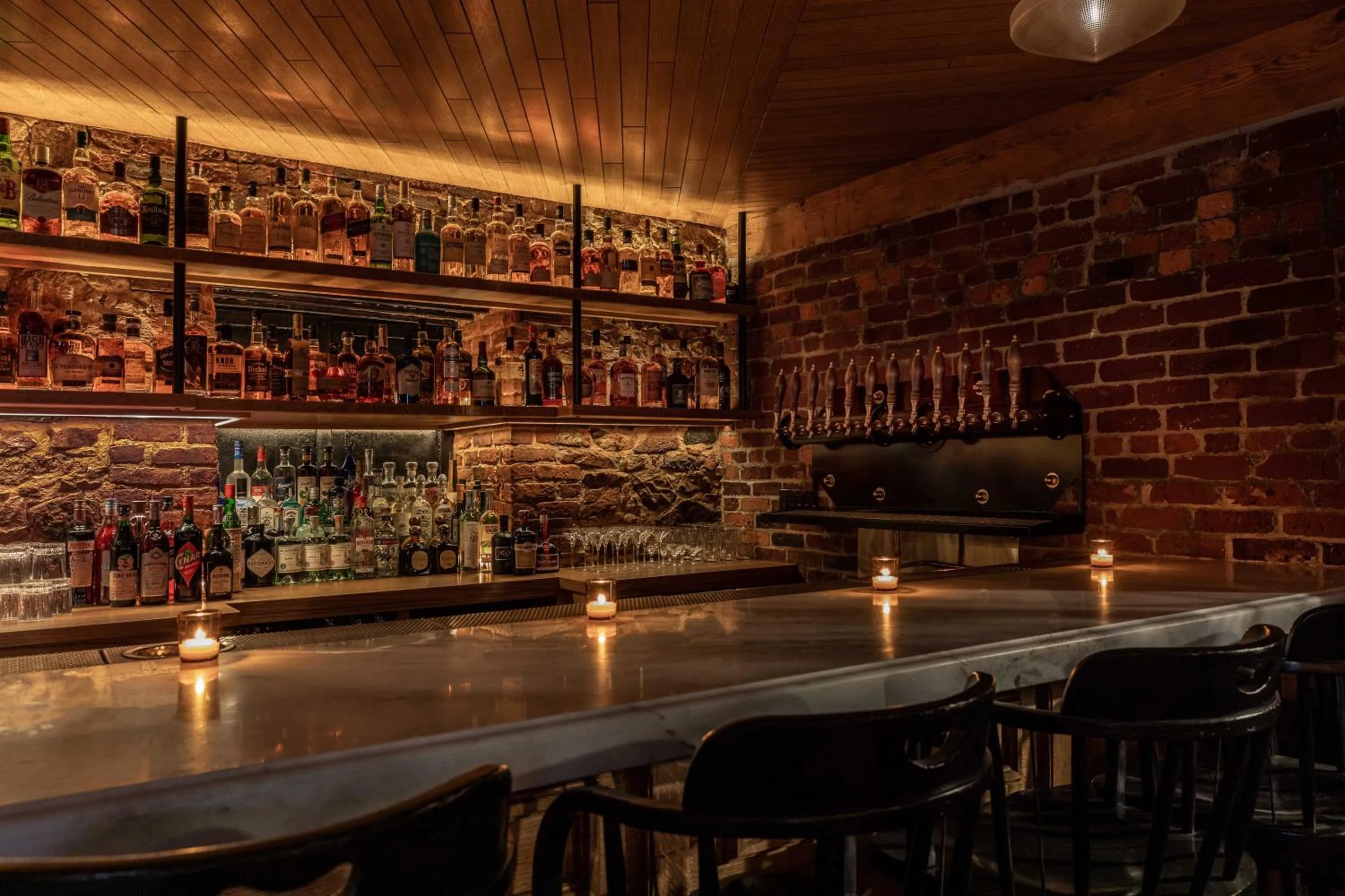 Lounge or bar in The Holbrooke Hotel