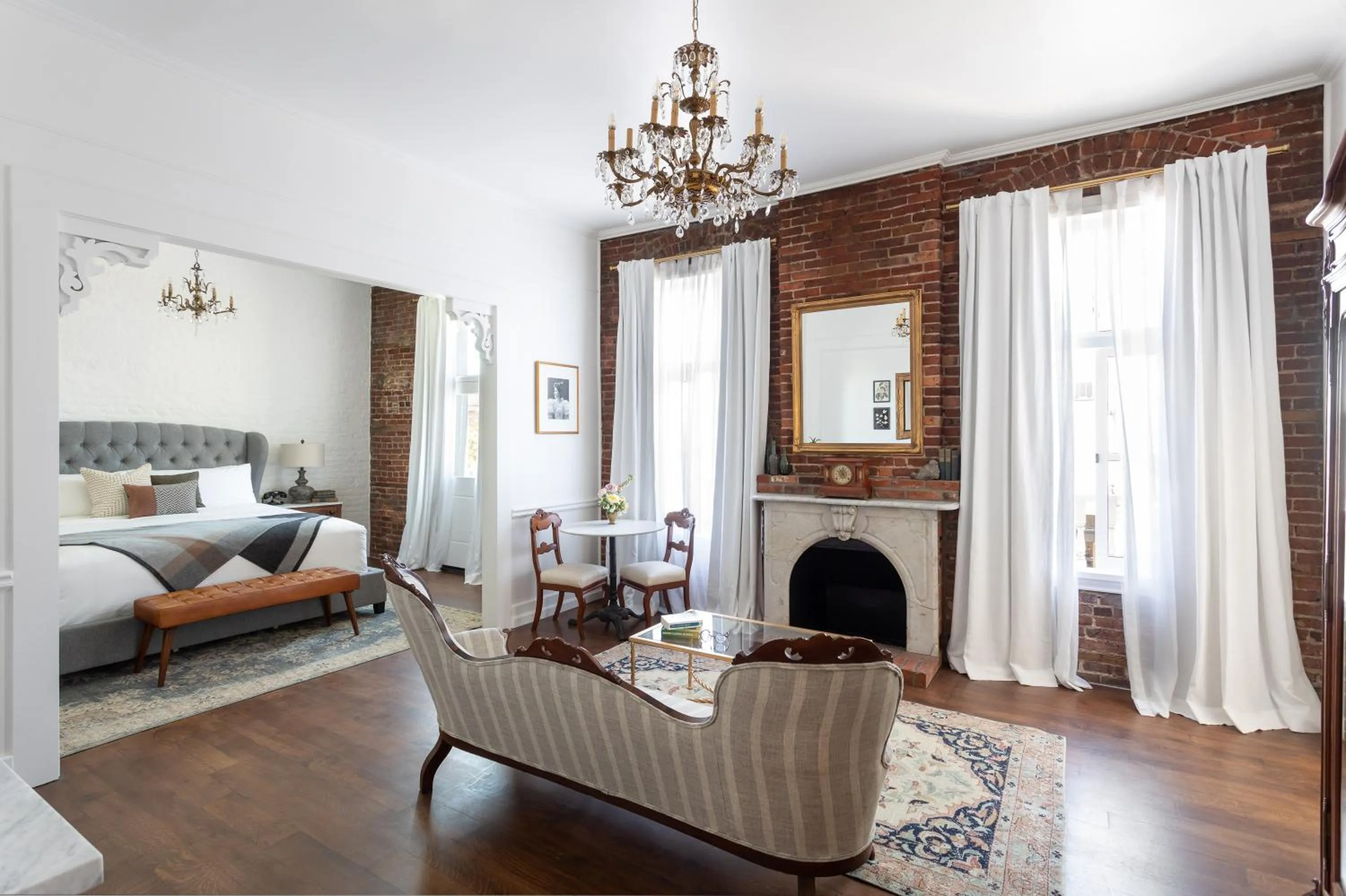 Bed in The Holbrooke Hotel