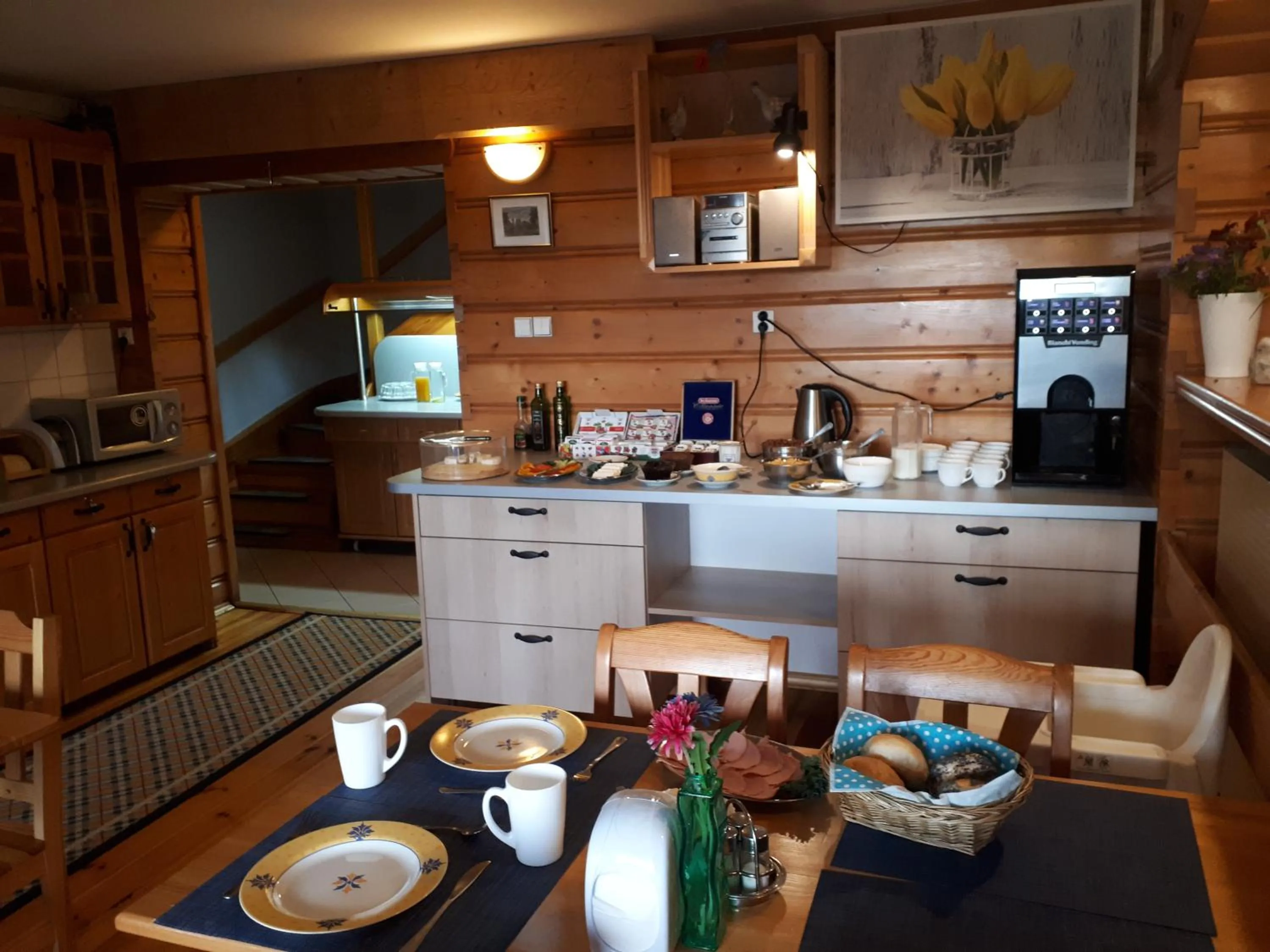 Food and drinks in Willa Koisowka