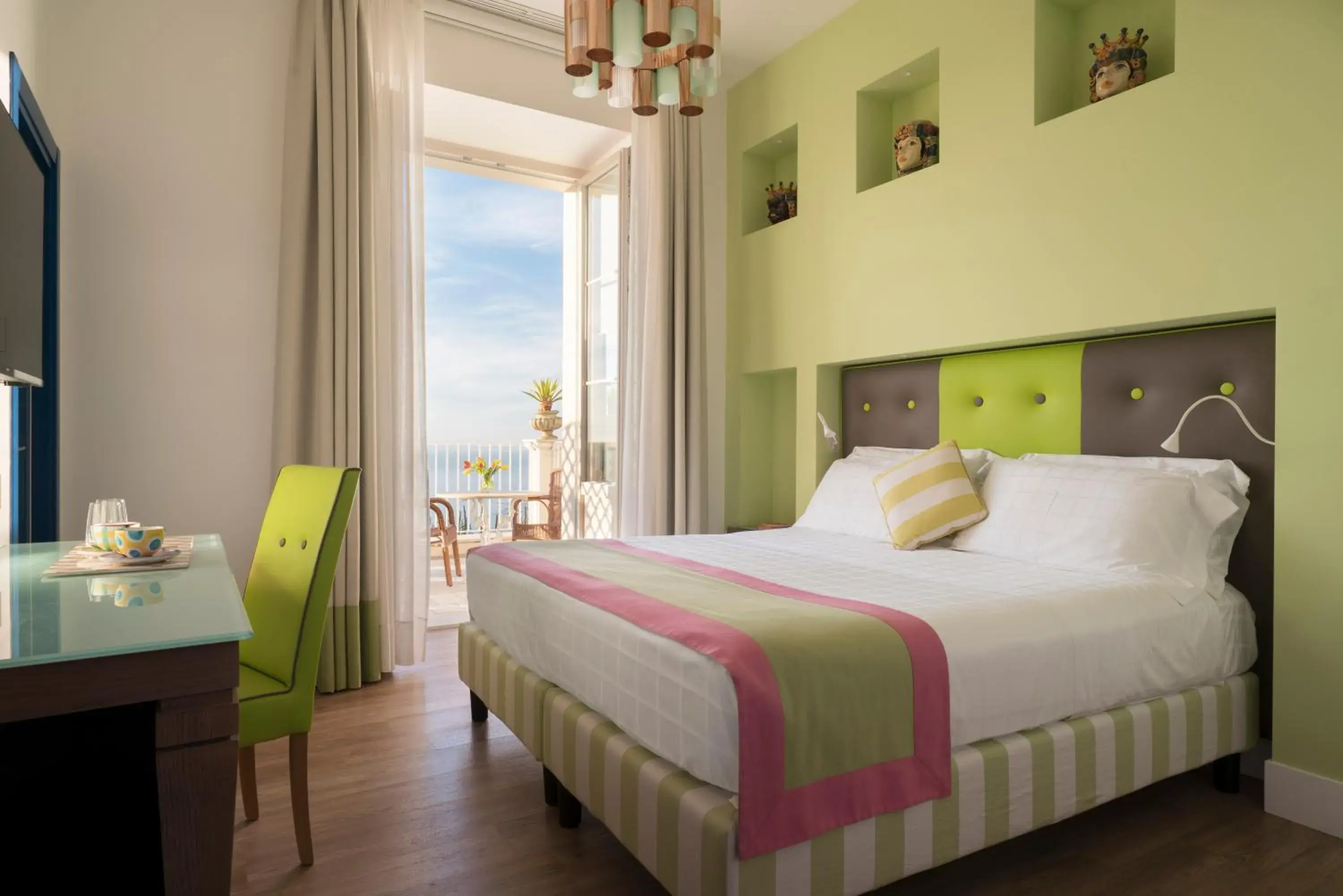 Deluxe Double or Twin Room with Sea View in Relais Palazzo del Barone Deluxe Double or Twin Room with Sea View in Relais Palazzo del Barone