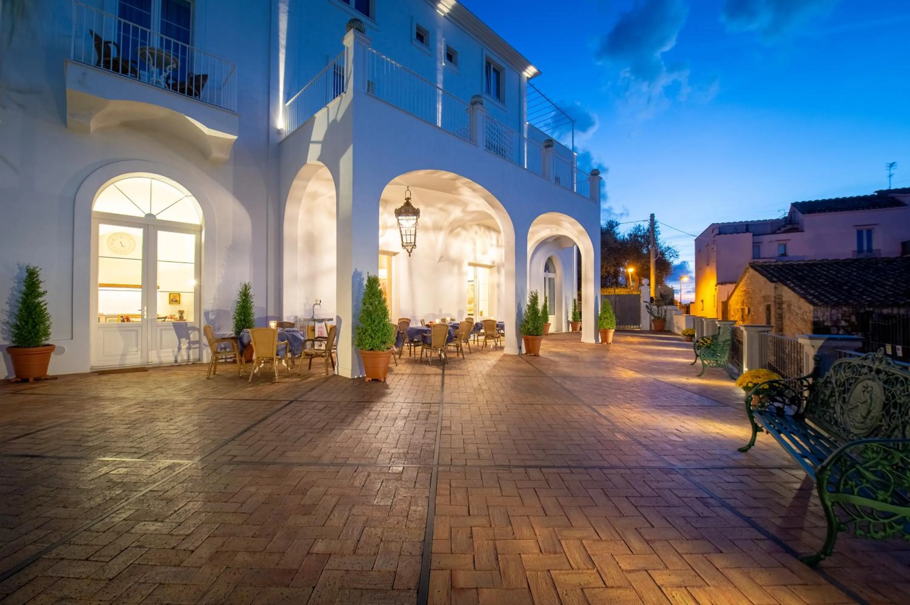 Facade/entrance in Relais Palazzo del Barone