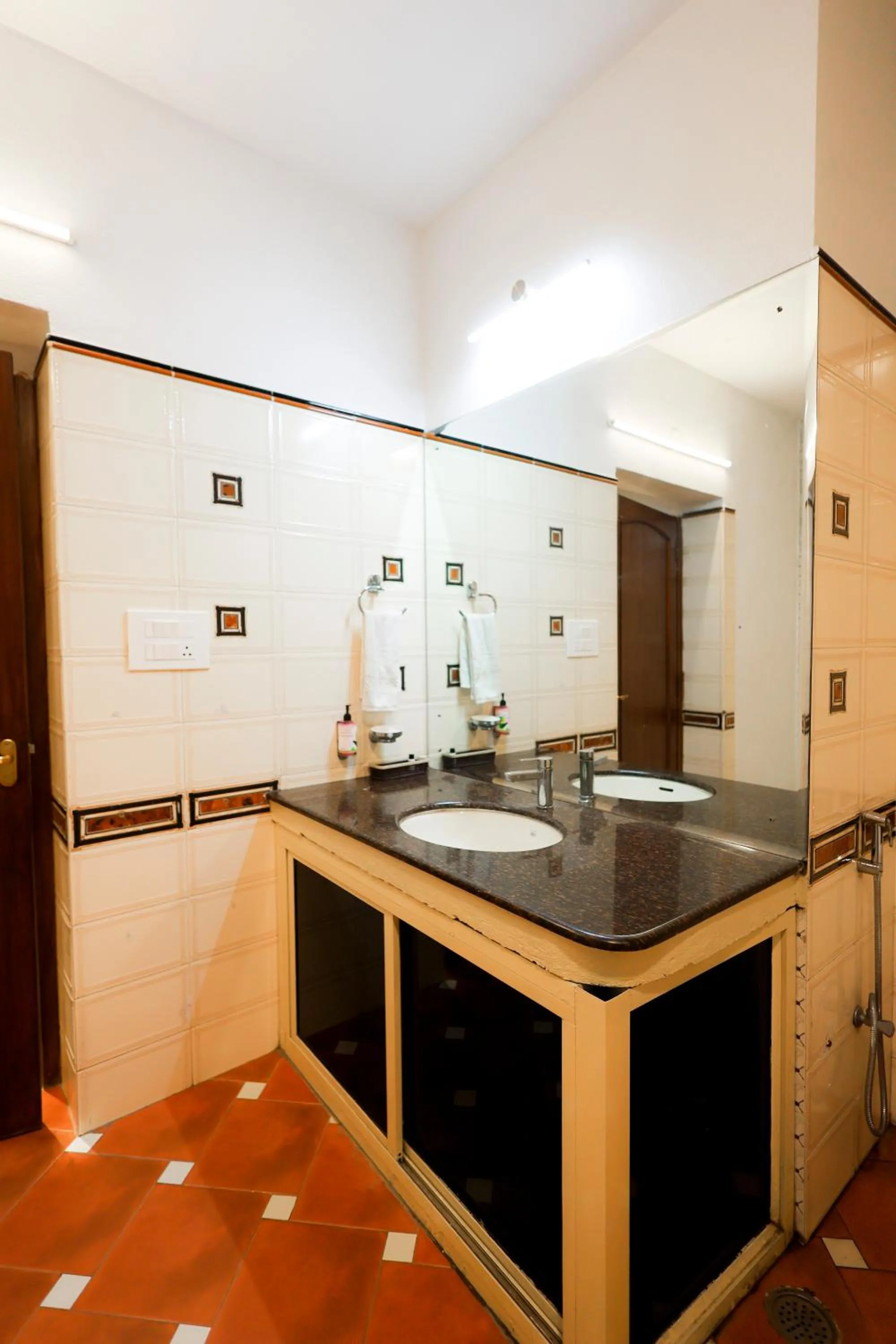 Bathroom in Gumaan Auberge