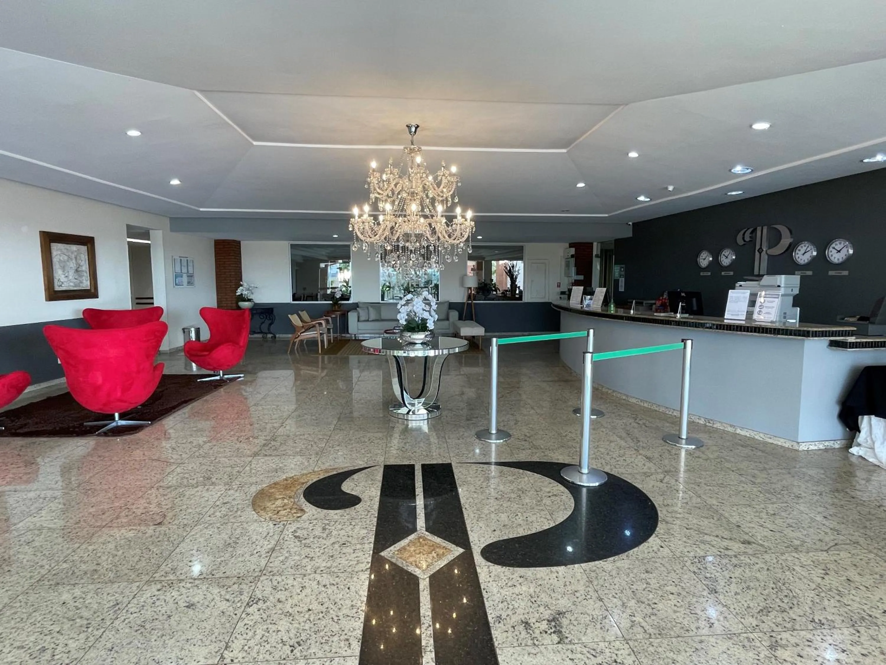 Lobby or reception in IPÊ PARK Convention Hotel