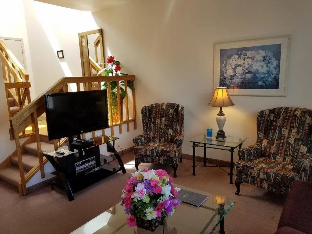 Living room in Schooner Landing
