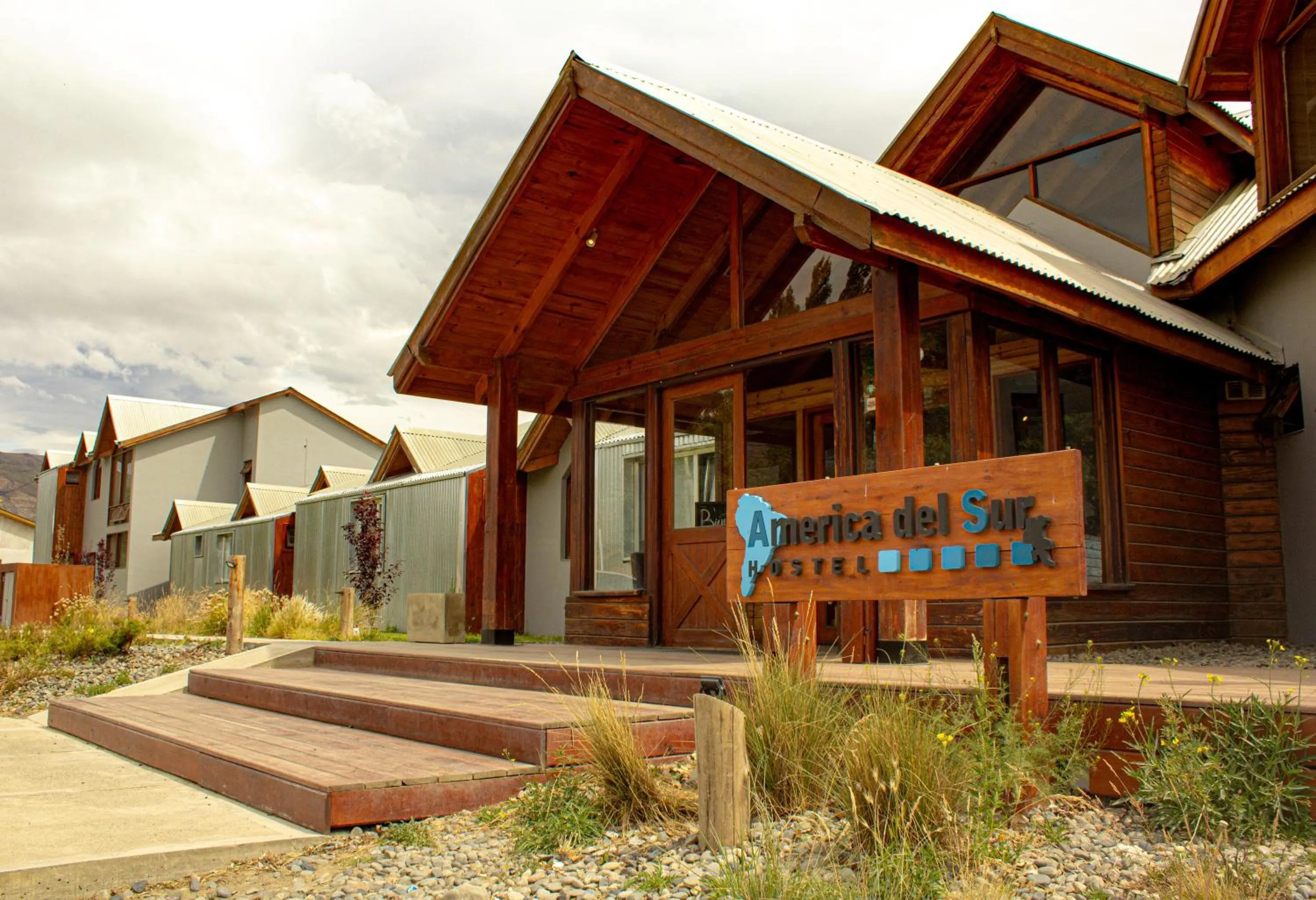 Property building in America Del Sur Calafate Hostel