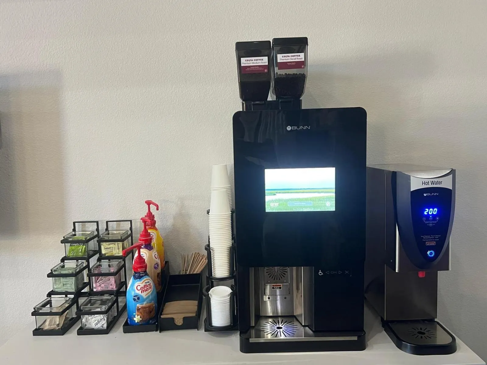 Coffee/tea facilities in Garner Hotel Phoenix Northwest - Surprise by IHG