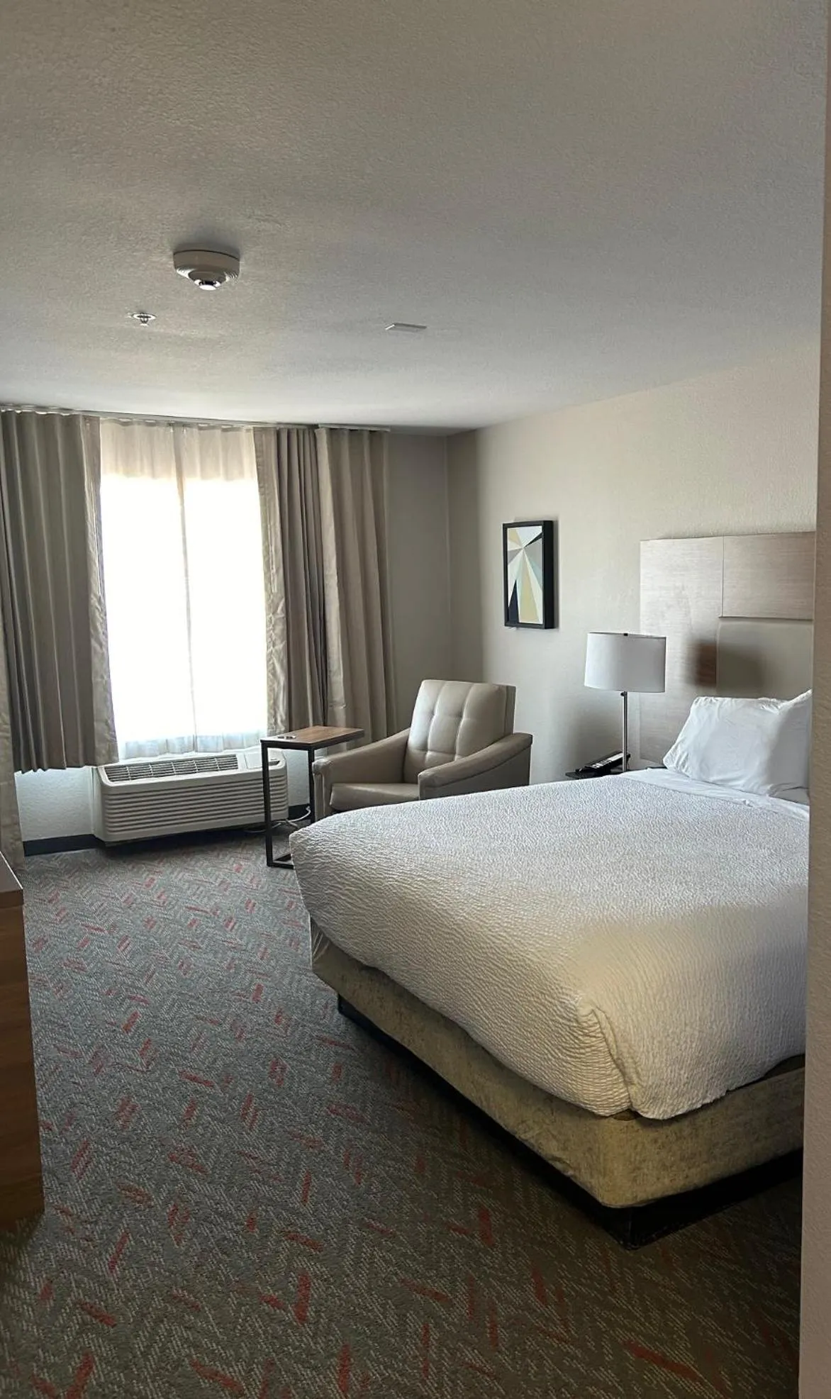 Bed in Garner Hotel Phoenix Northwest - Surprise by IHG