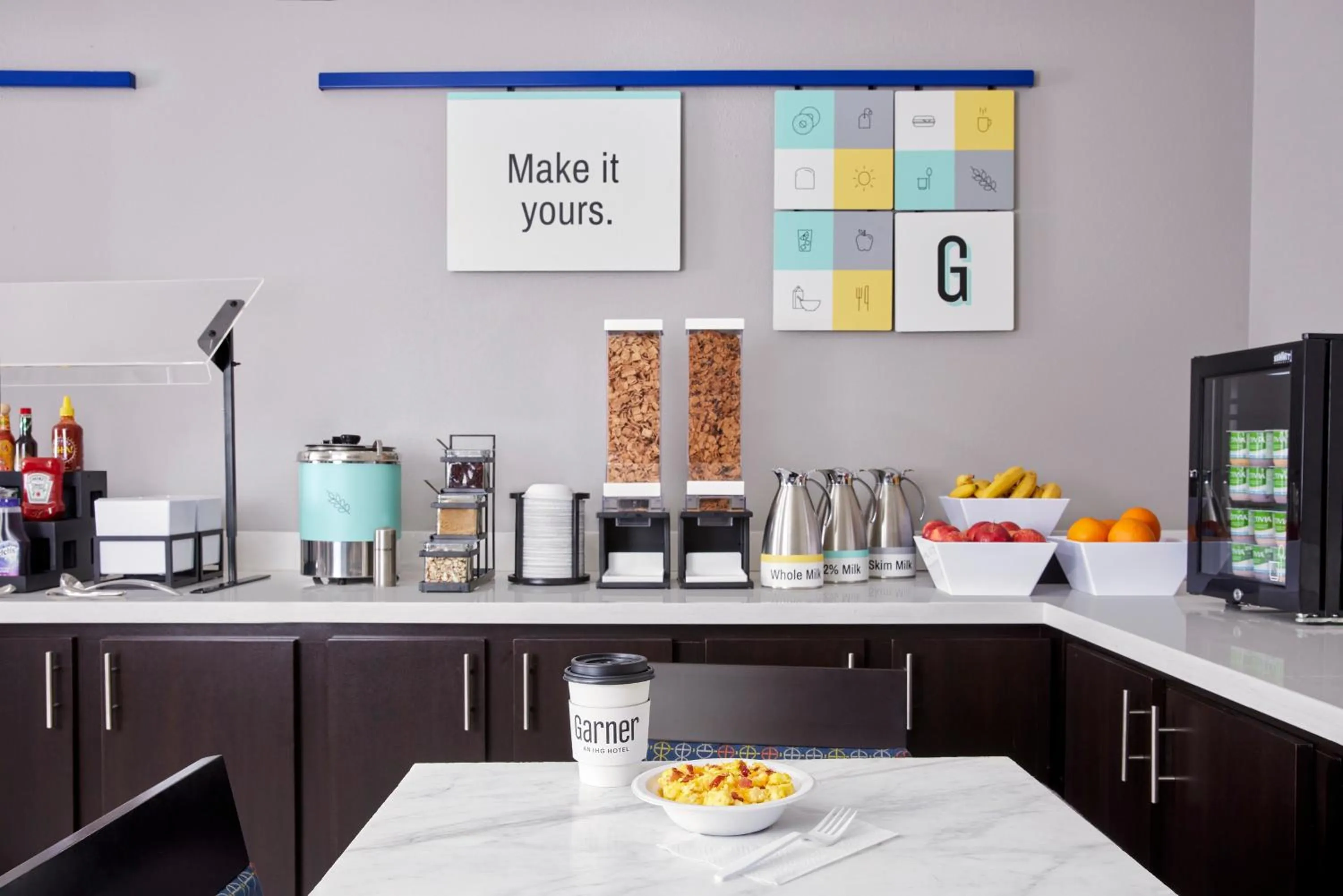 Breakfast in Days Inn & Suites by Wyndham Surprise