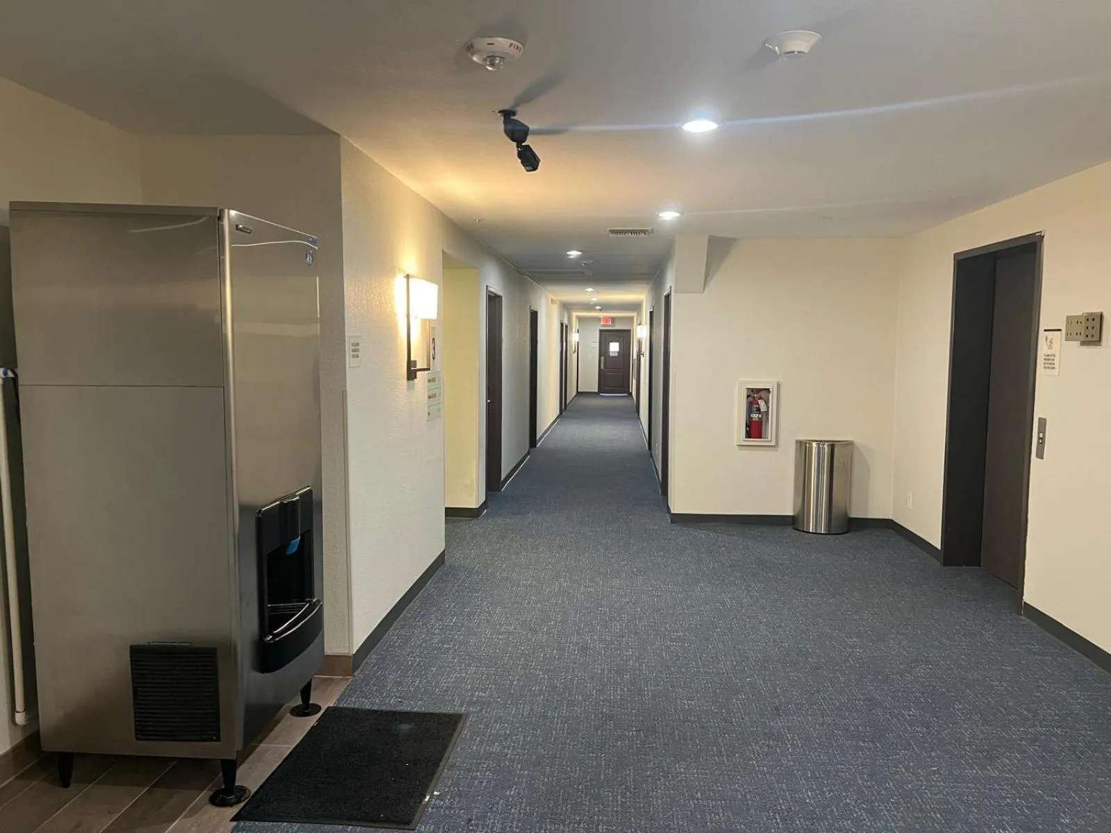 Property building in Garner Hotel Phoenix Northwest - Surprise by IHG