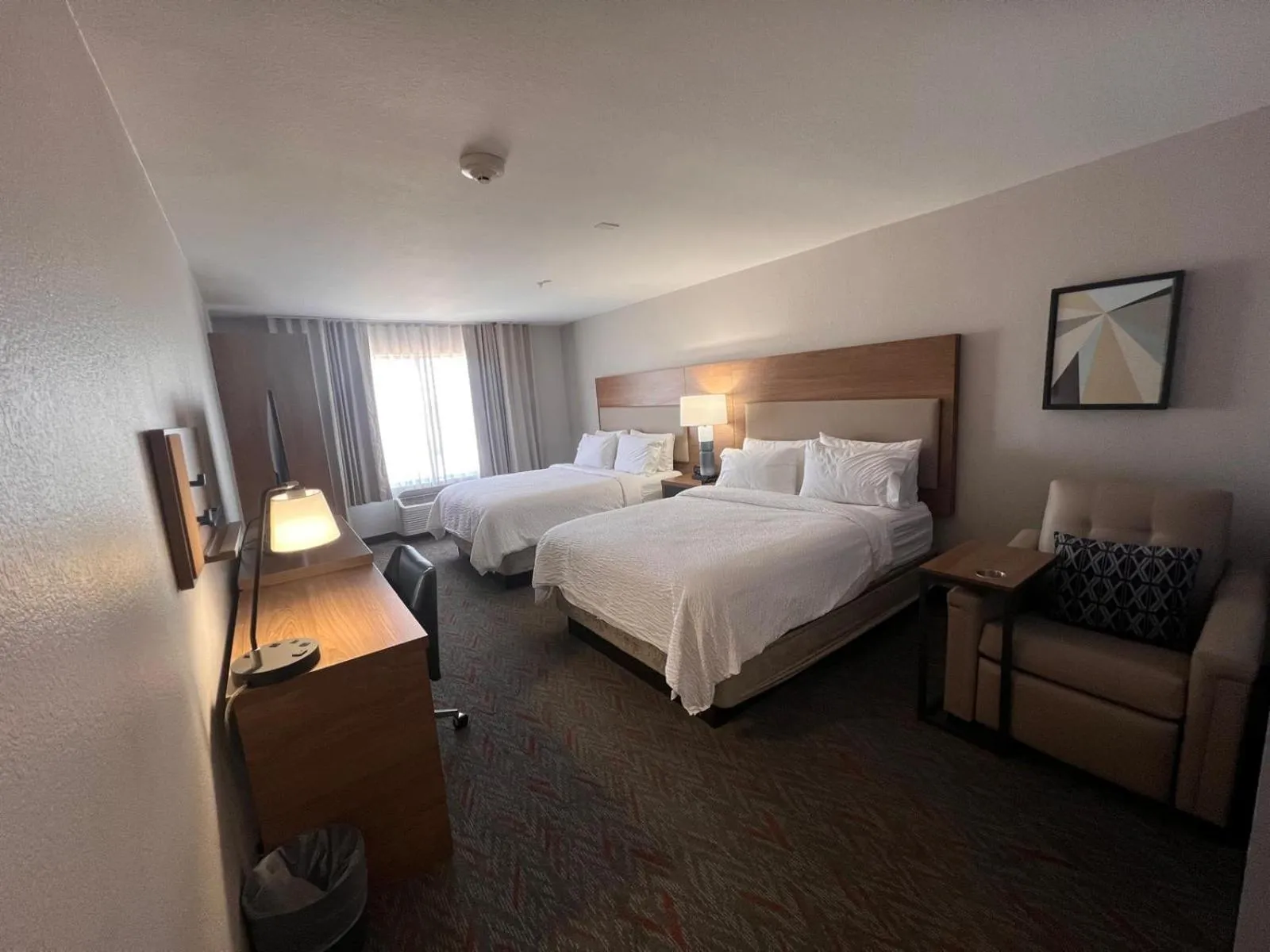 Bed in Garner Hotel Phoenix Northwest - Surprise by IHG