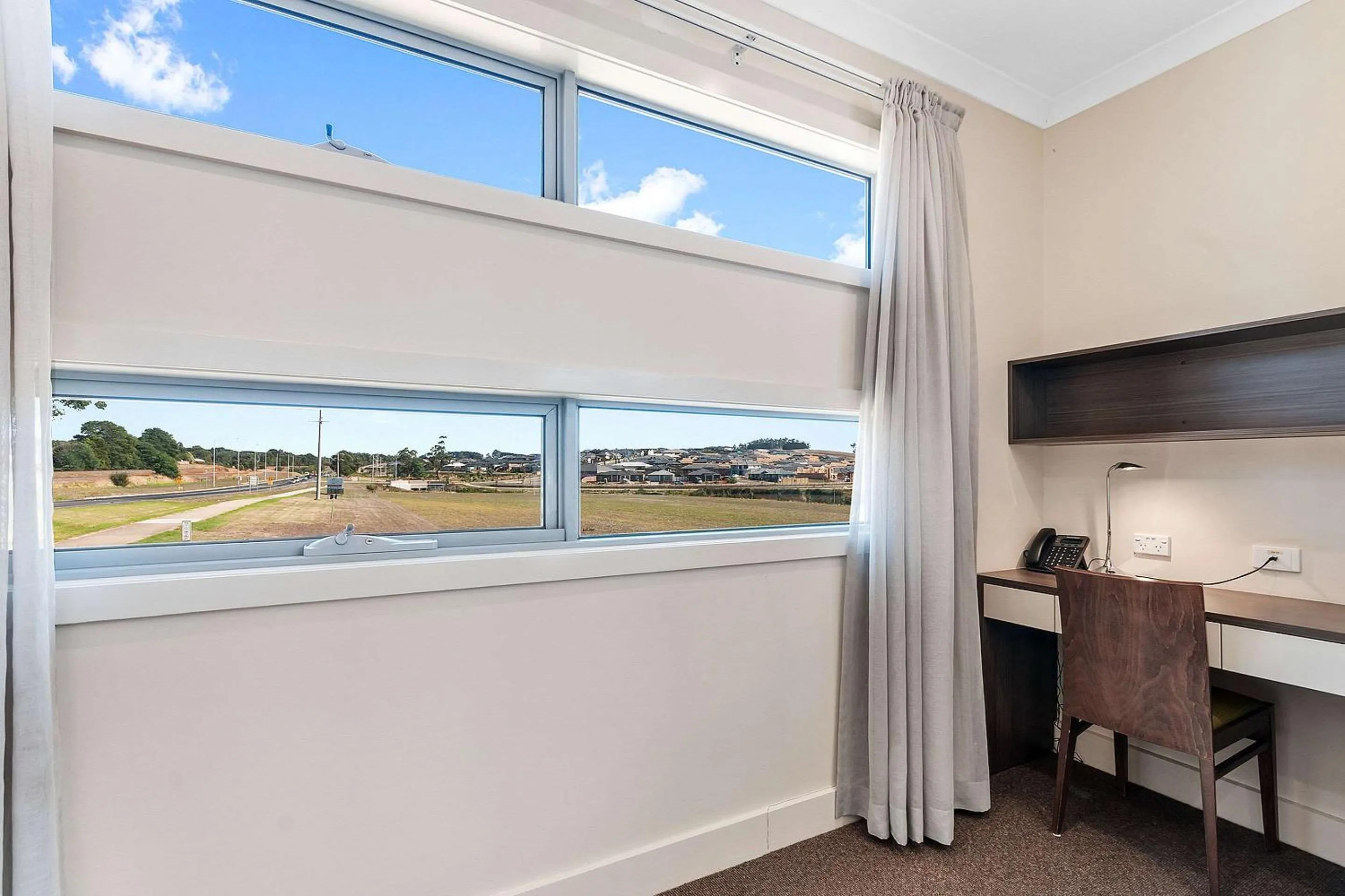 Photo of the whole room in Comfort Inn & Suites Warragul