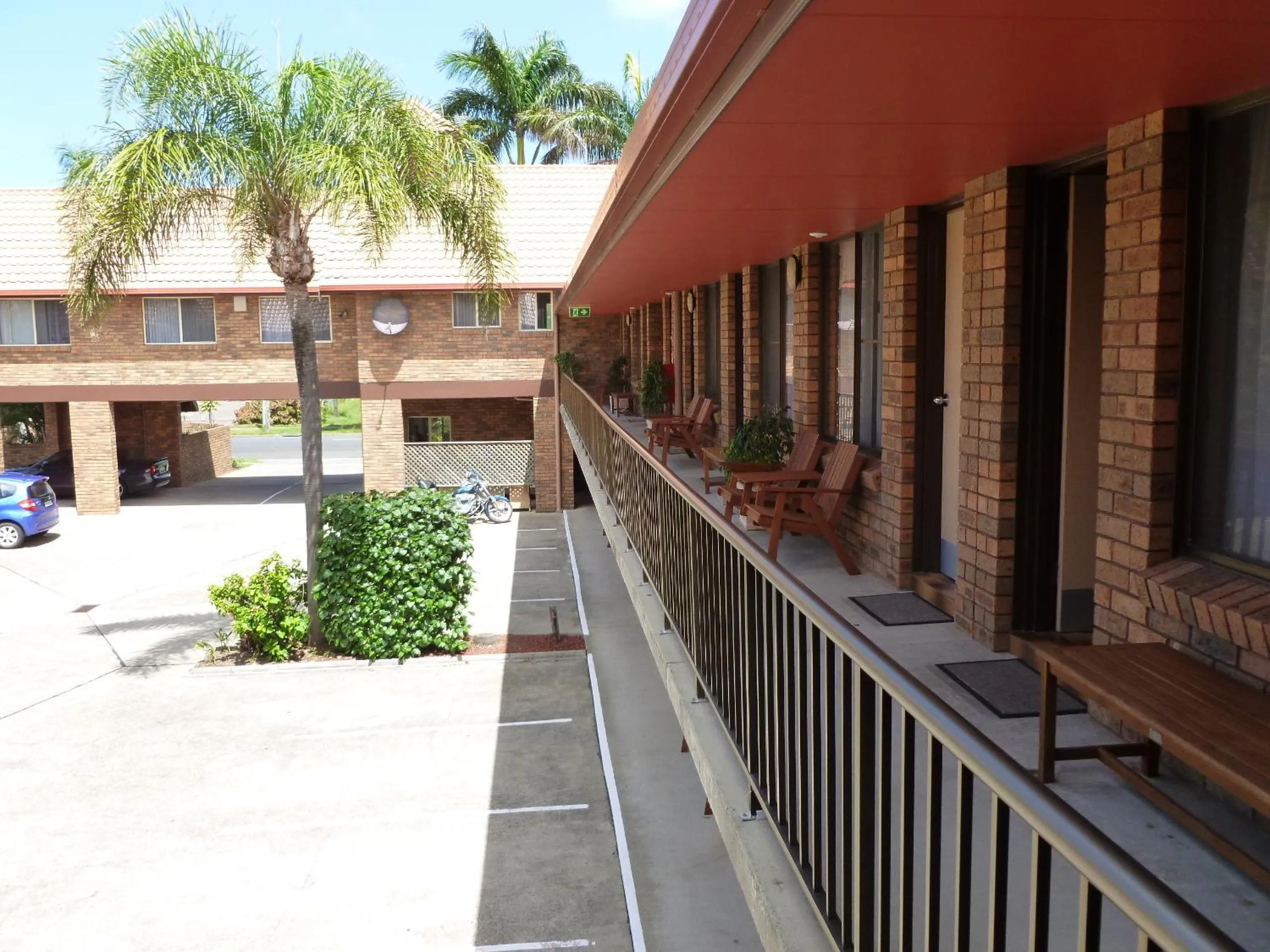 Balcony/Terrace in Royal Palms Motor Inn