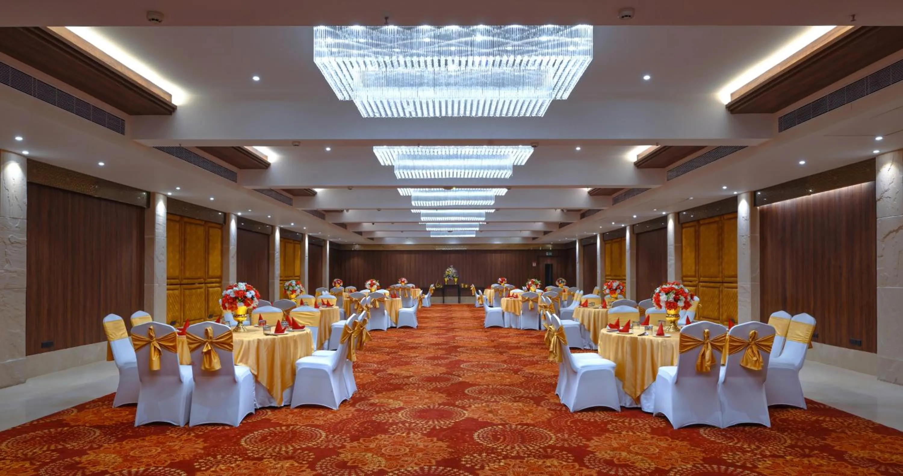 wedding in Royale Sarovar Portico Agra
