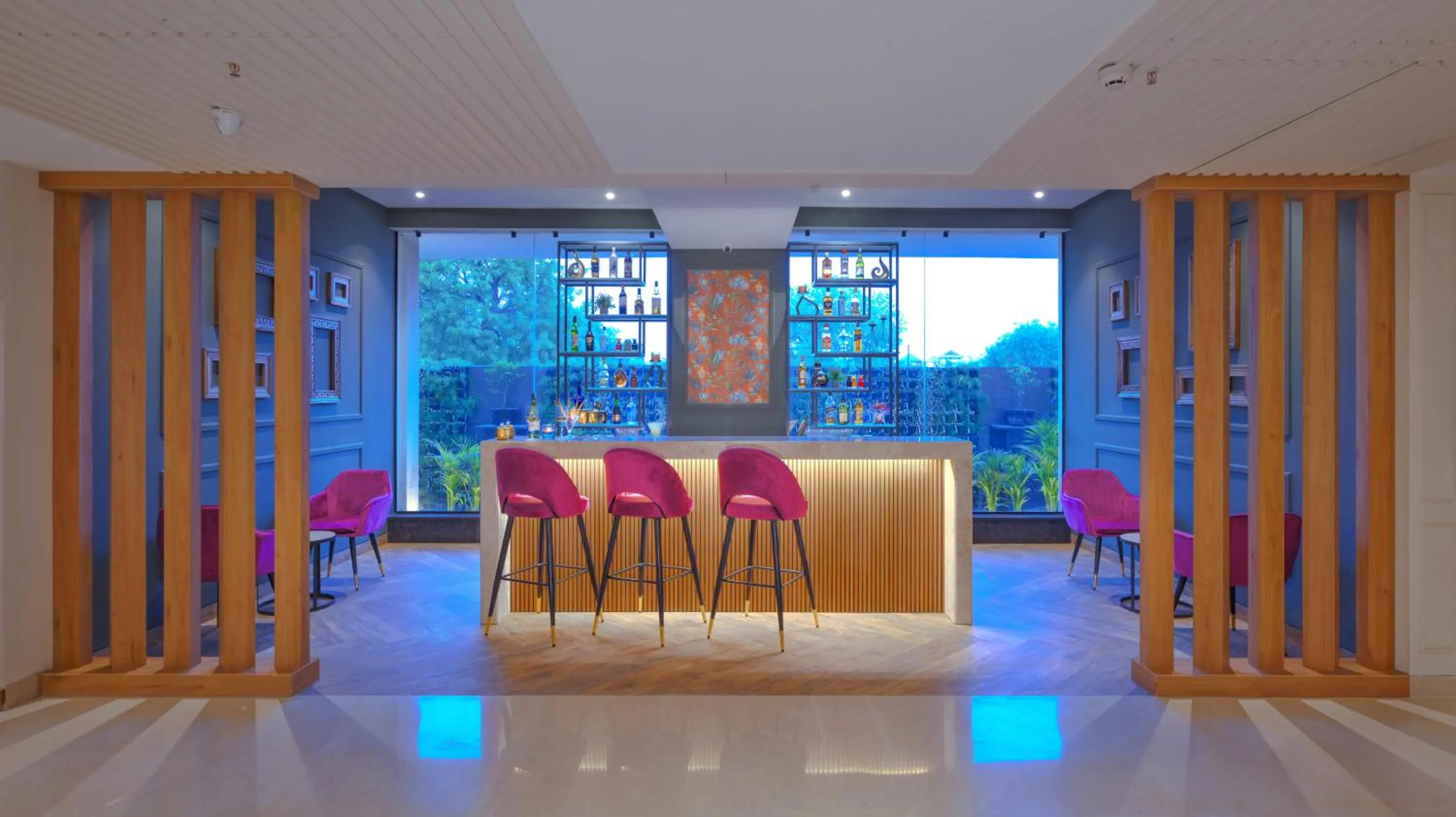 Lounge or bar in Royale Sarovar Portico Agra