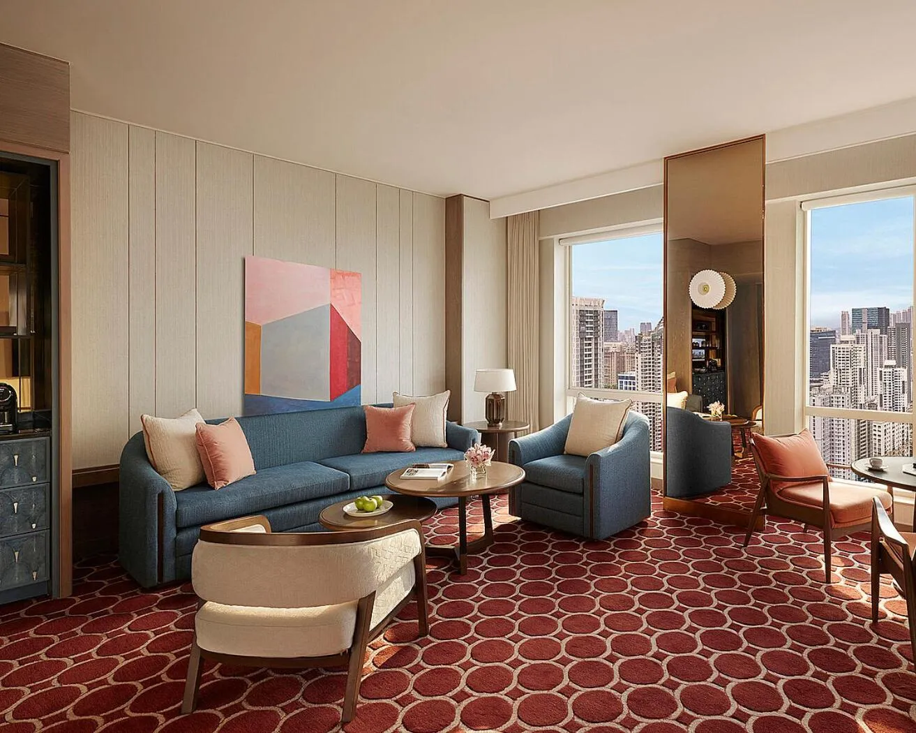 Living room in Four Seasons Hotel Mumbai