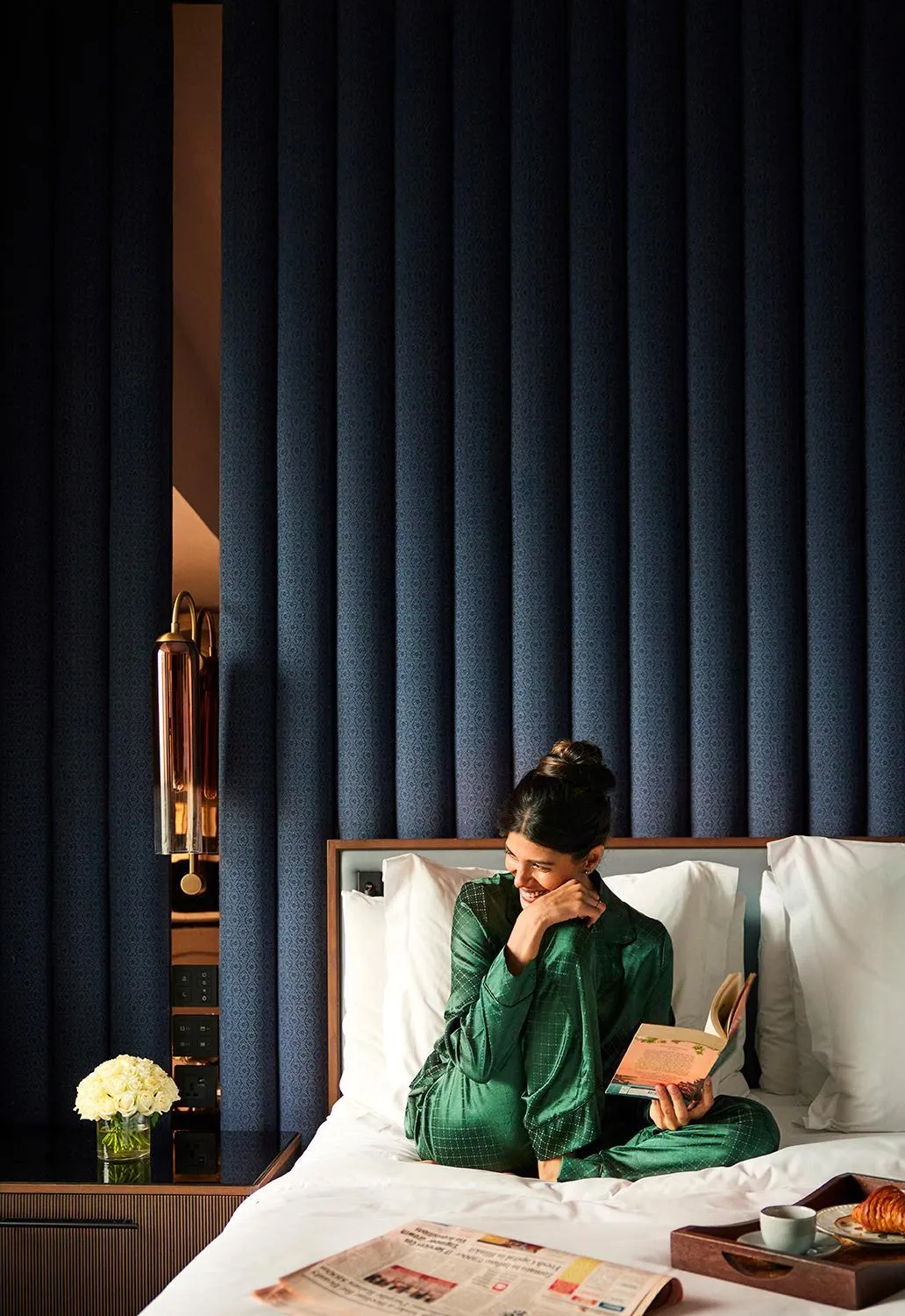 Bedroom, Bed in Four Seasons Hotel Mumbai