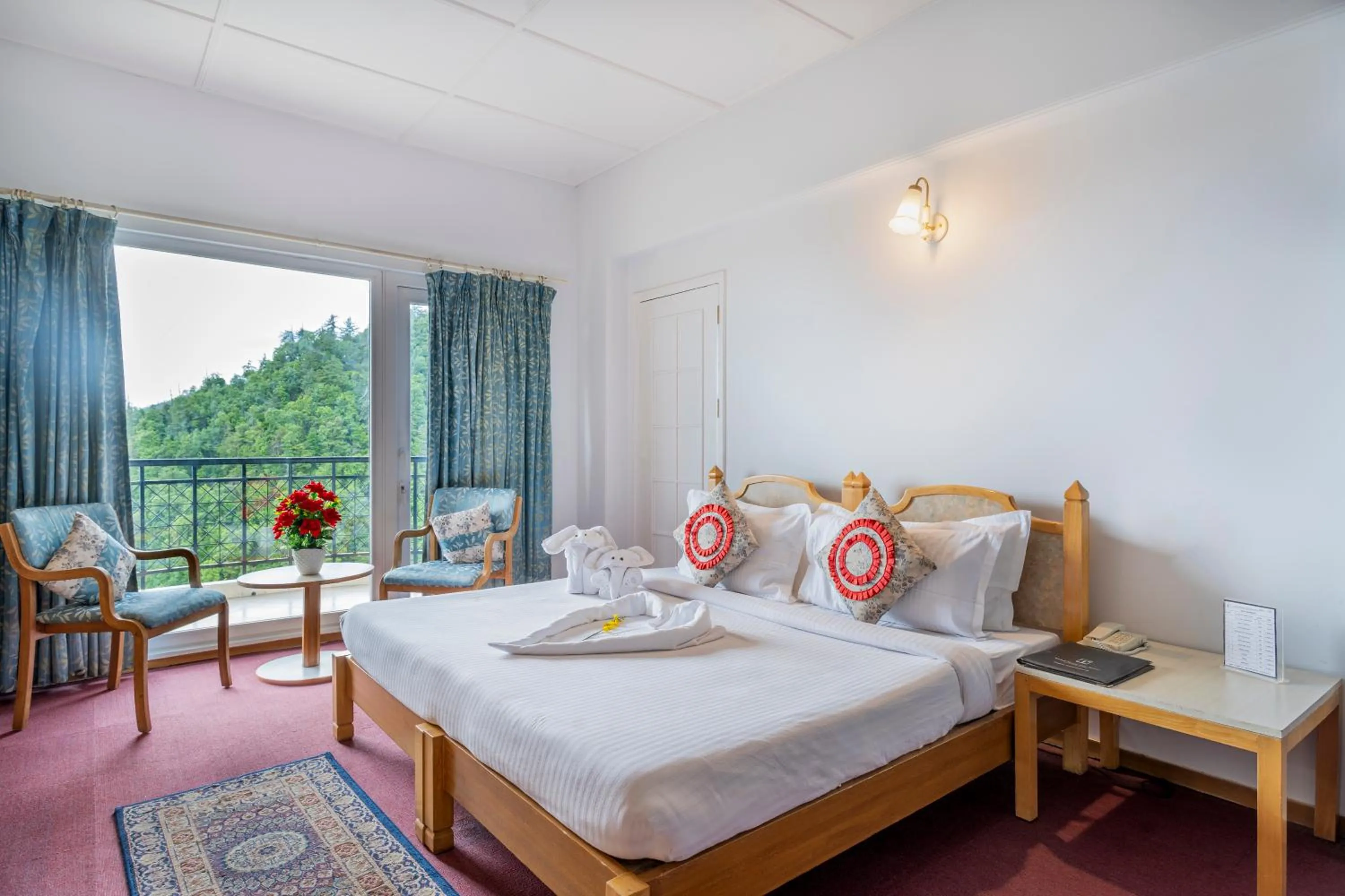 Photo of the whole room, Bed in Toshali Royal View ,S H I M L A