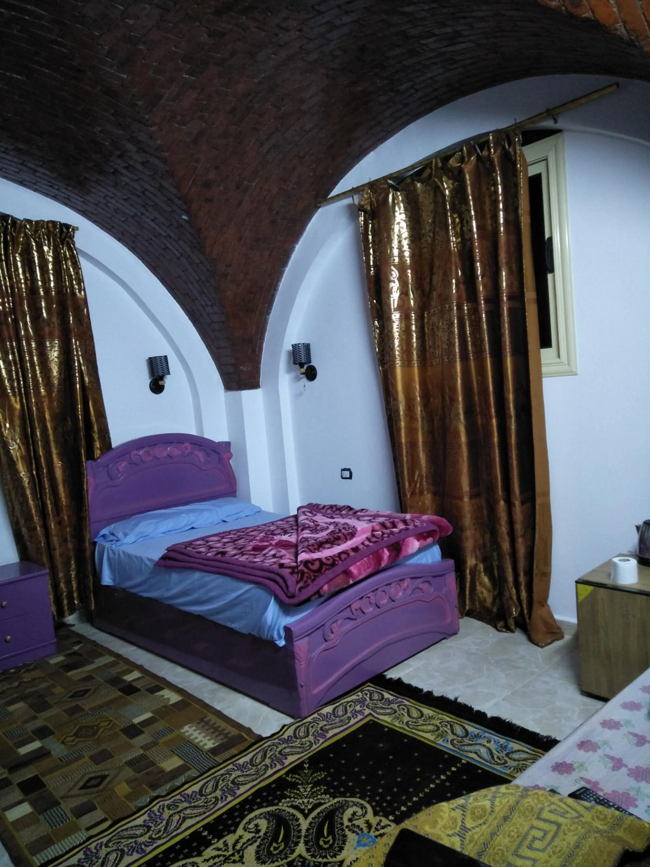 Bed in El Prince Guesthouse