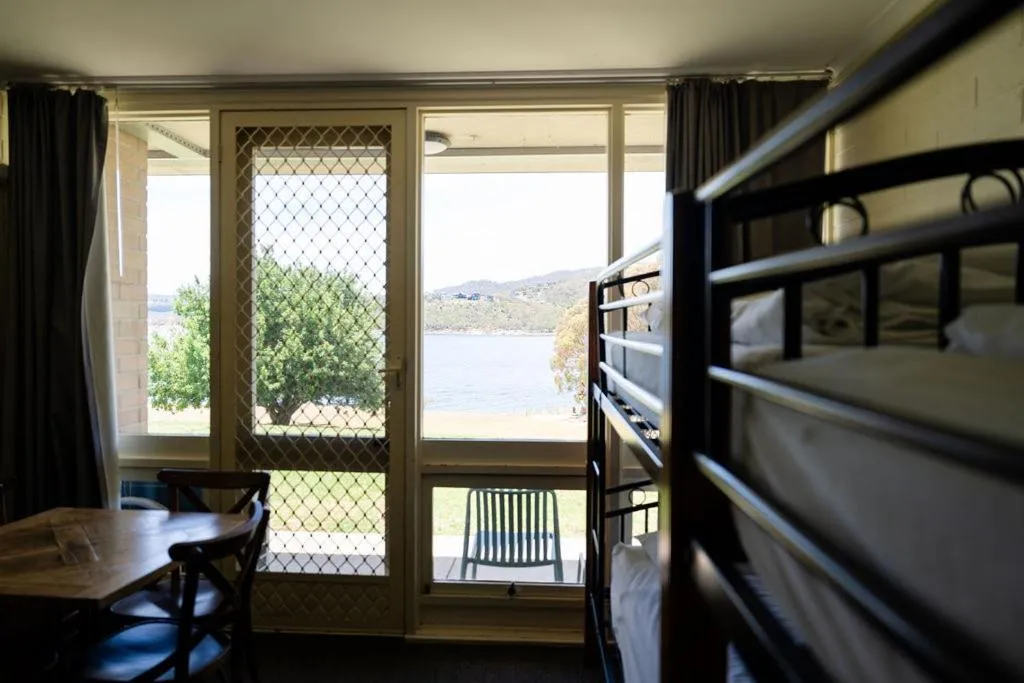 Lake Jindabyne Hotel
