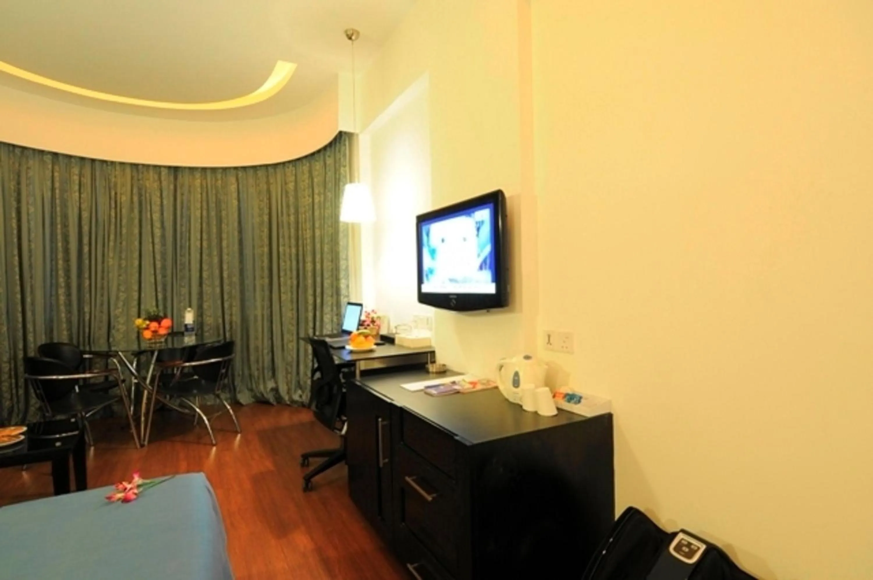 TV and multimedia in The Central Court