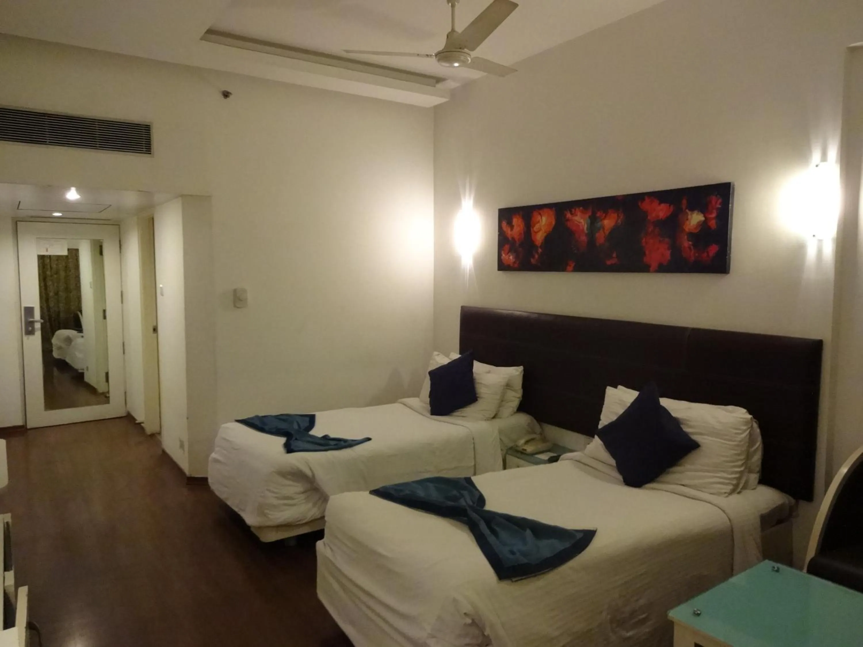 Photo of the whole room, Bed in The Central Court