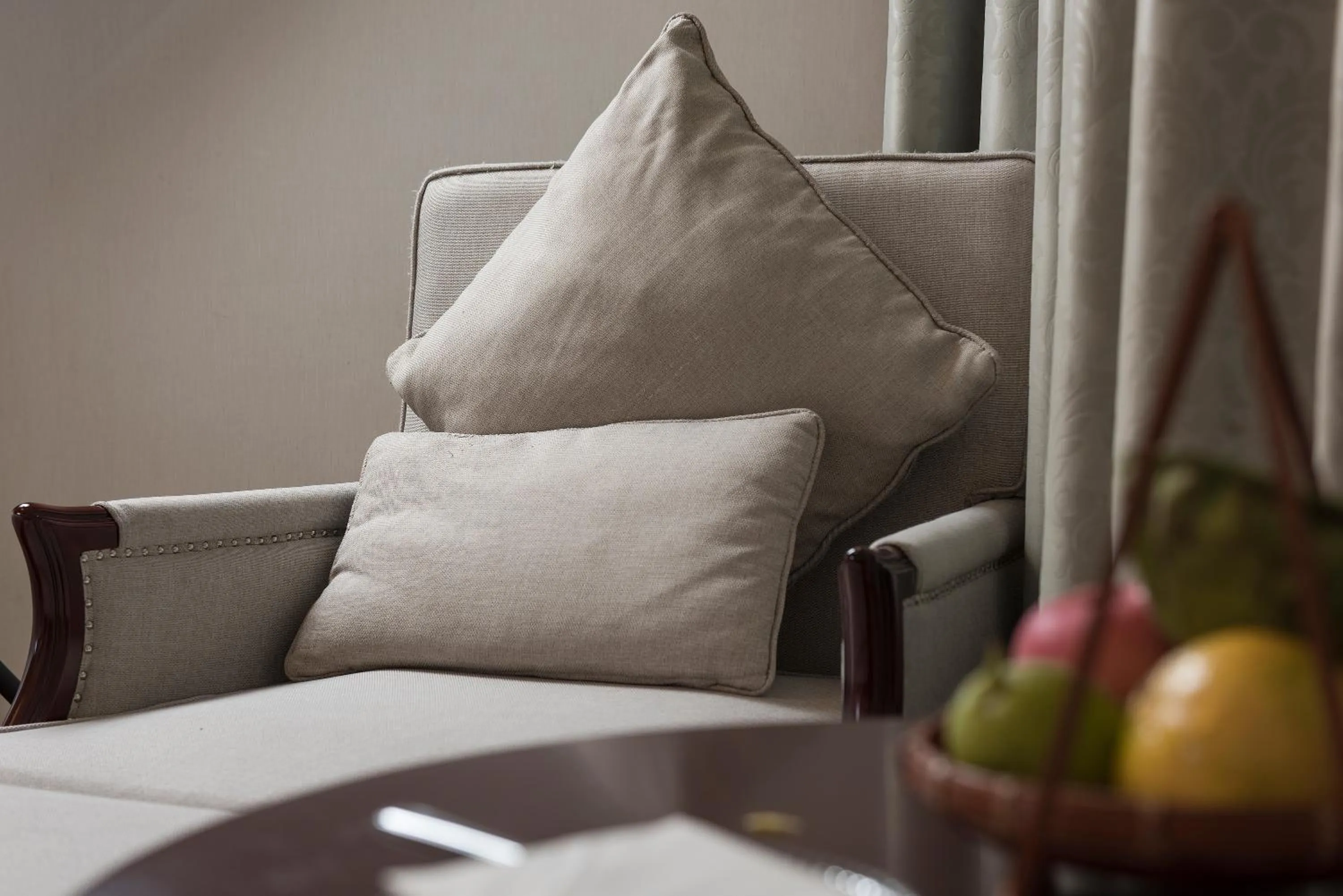 Decorative detail, Bed in Zhejiang Xizi Hotel