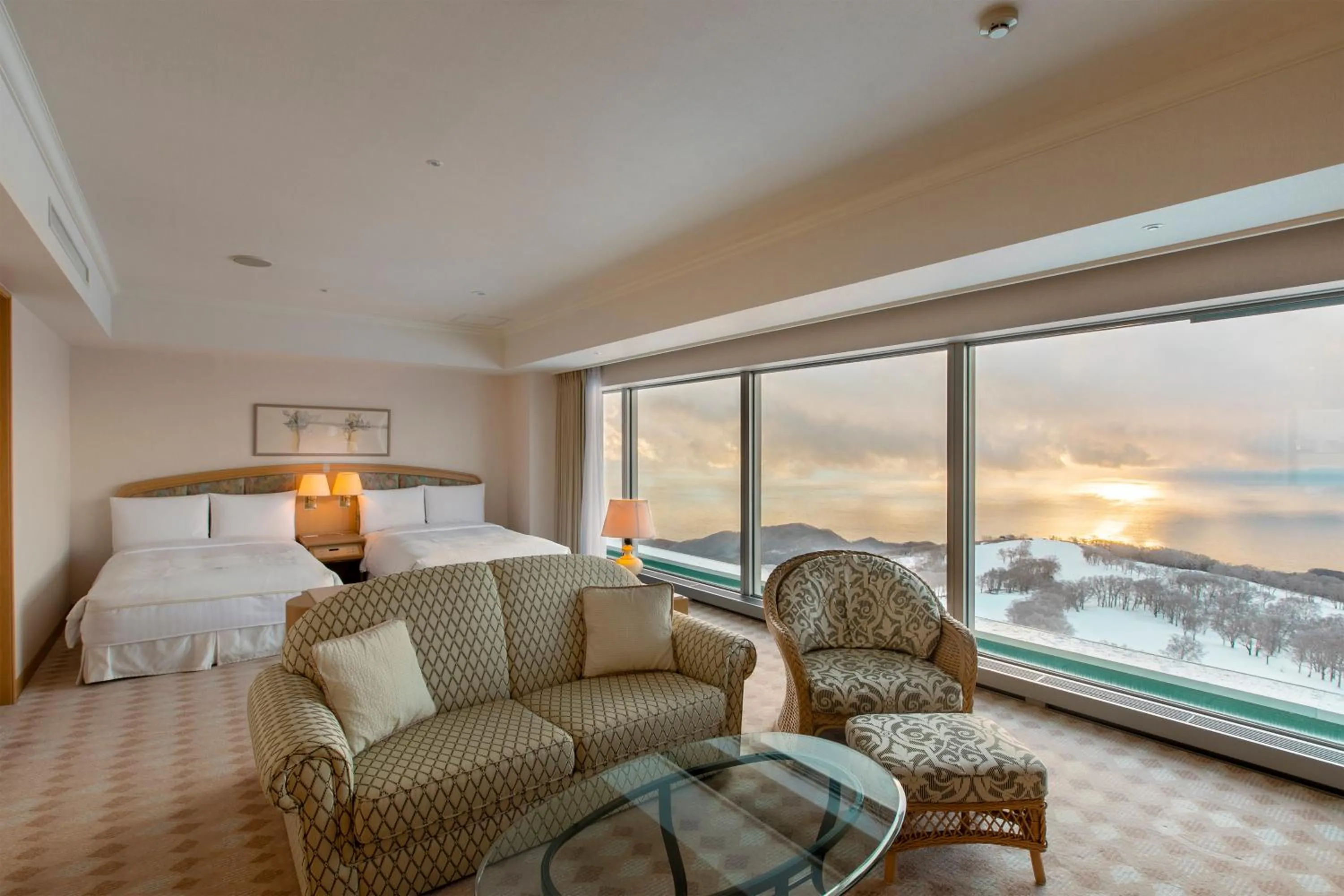 Photo of the whole room, Bed in The Windsor Hotel TOYA Vignette Collection