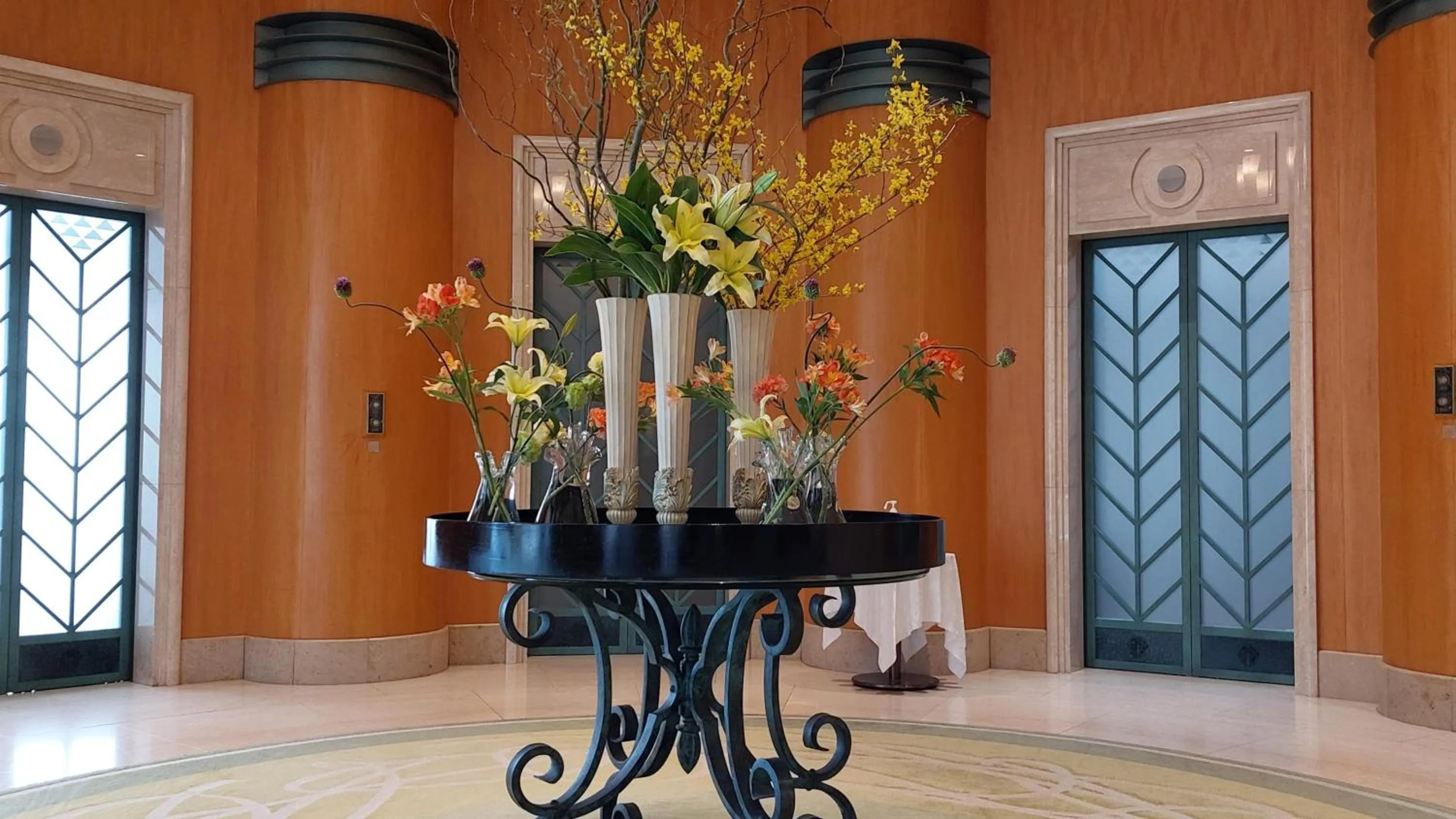 Decorative detail in The Windsor Hotel TOYA Vignette Collection