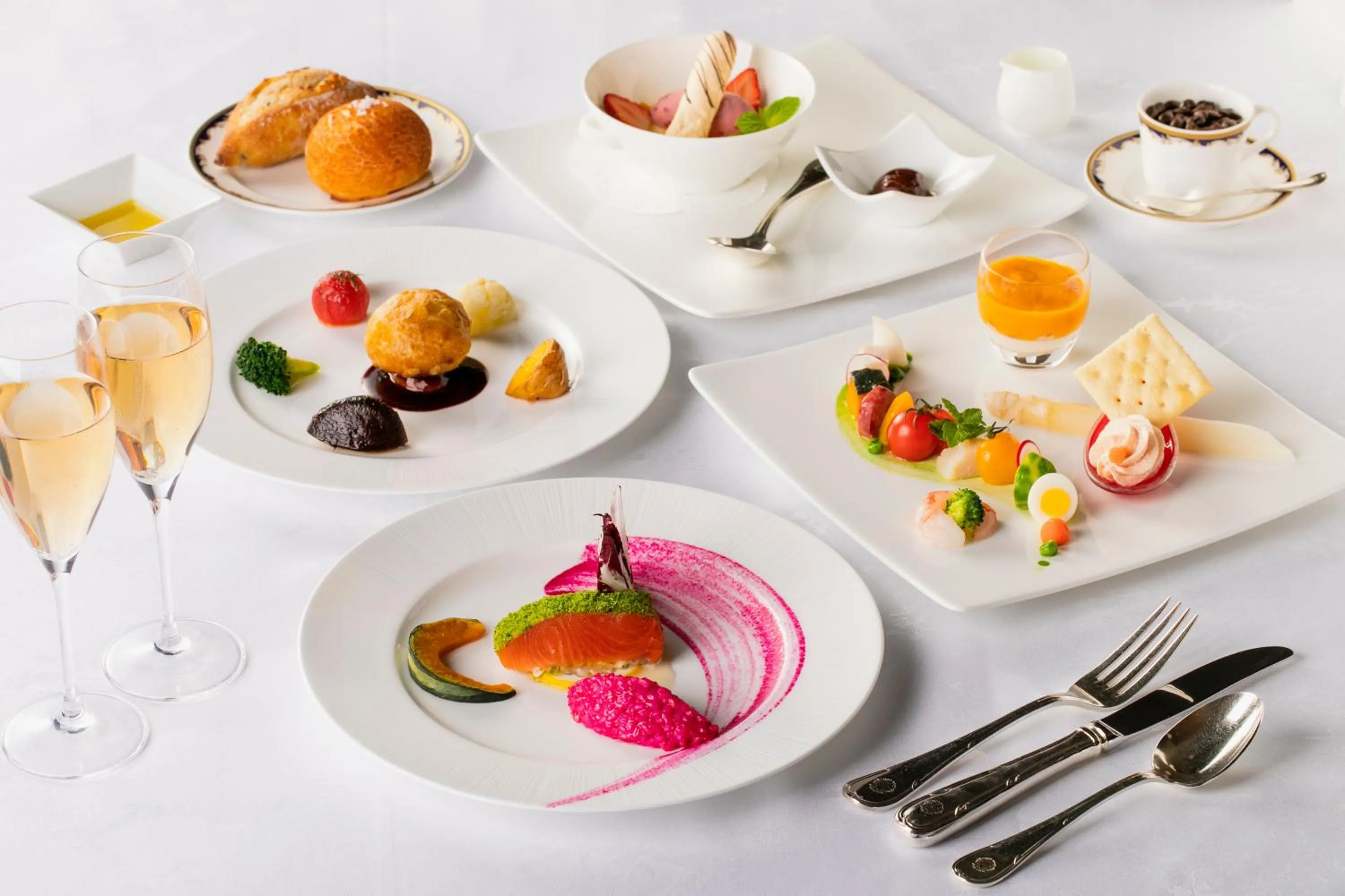 Dinner in The Windsor Hotel TOYA Vignette Collection