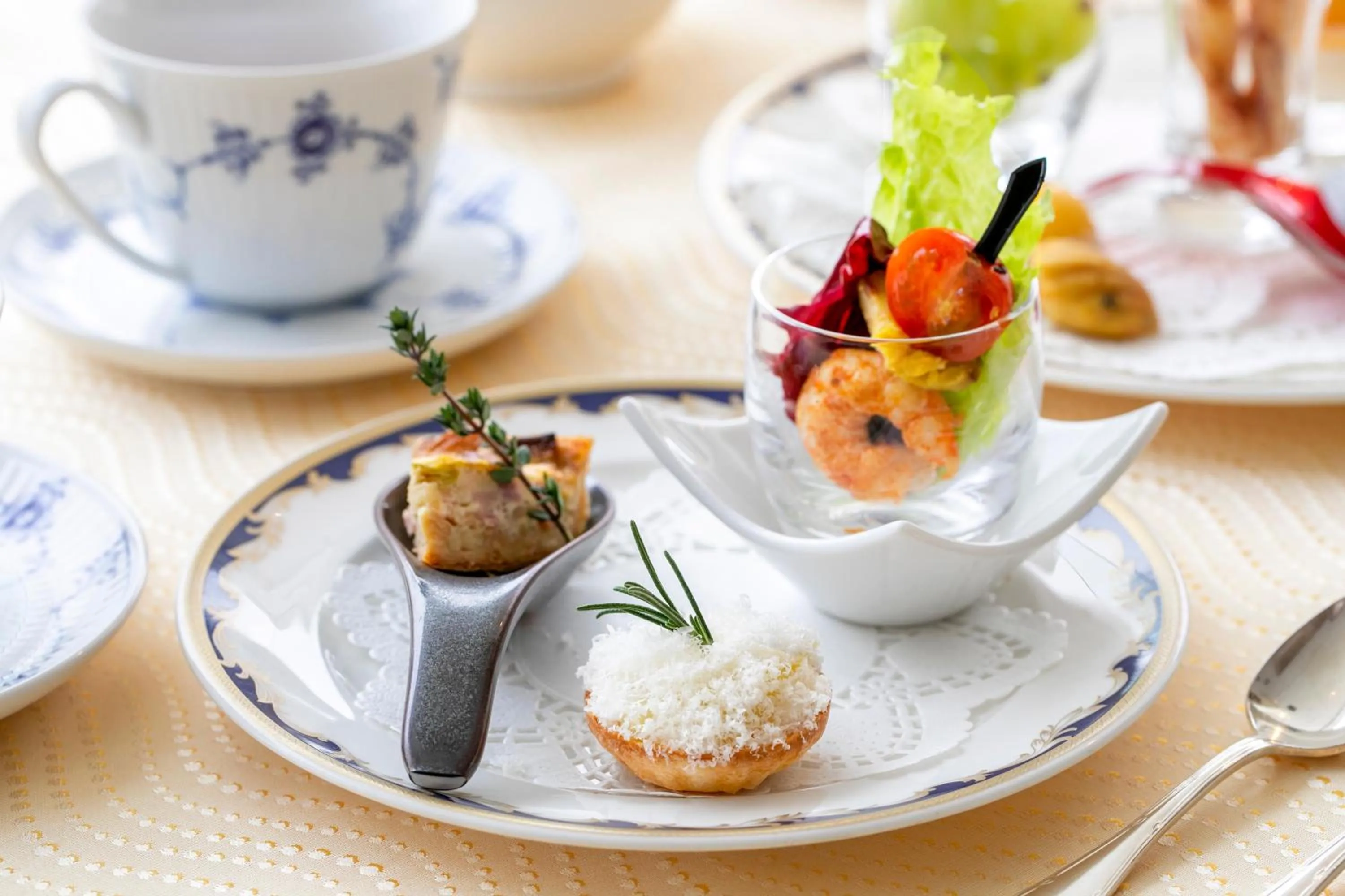 VIP in The Windsor Hotel TOYA Vignette Collection