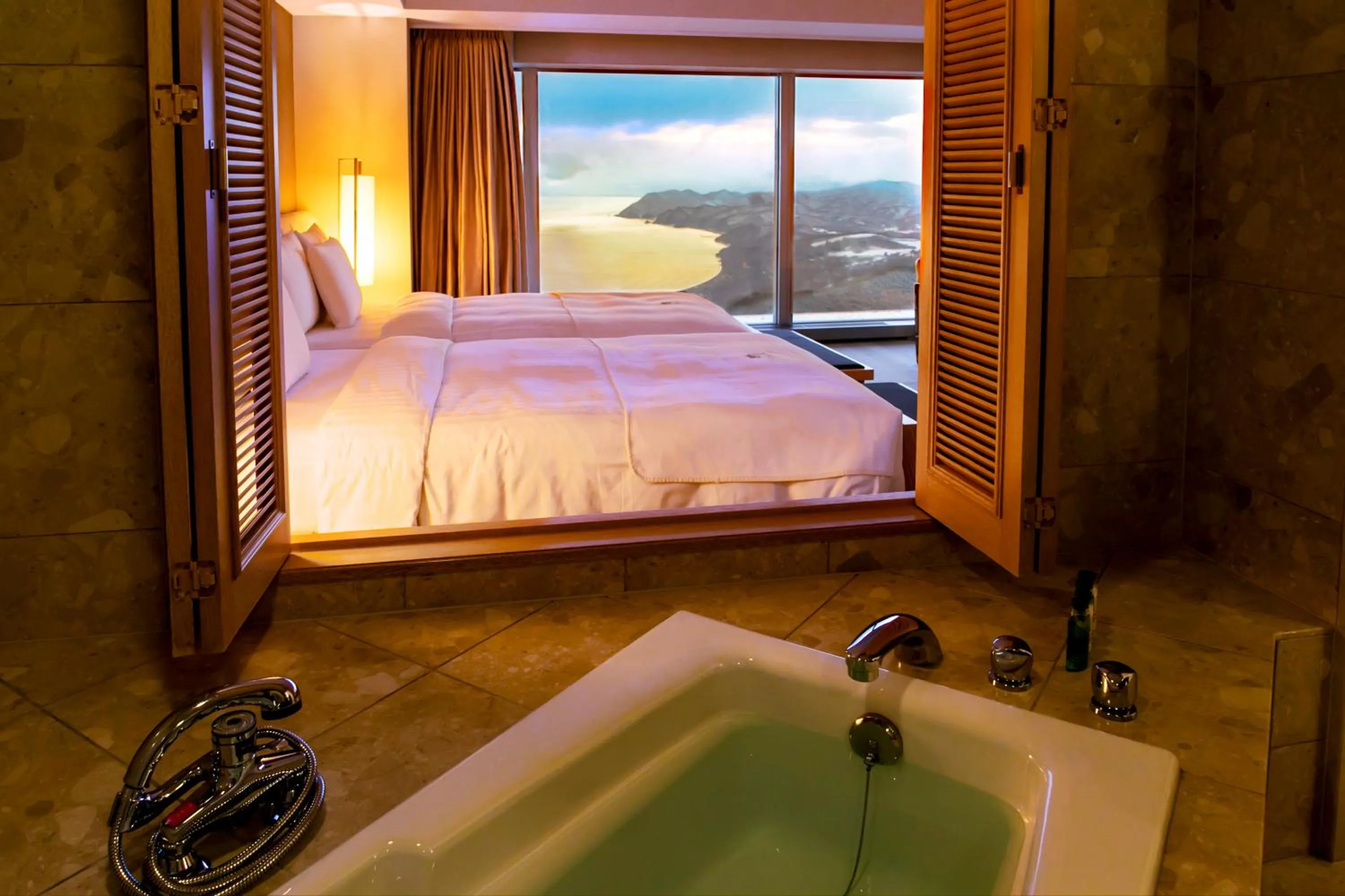 Bathroom, Bed in The Windsor Hotel TOYA Vignette Collection