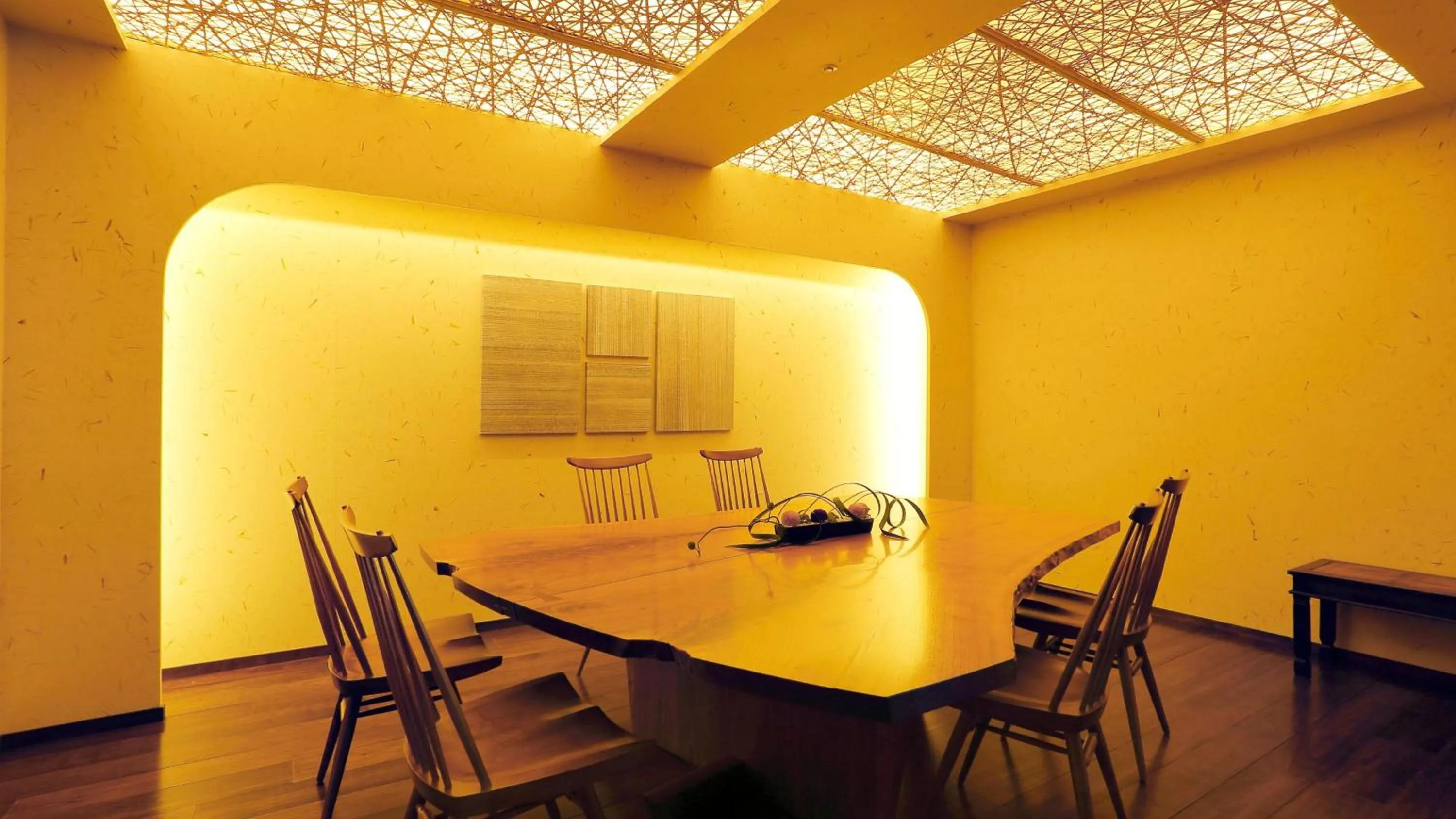 Restaurant/places to eat in The Windsor Hotel TOYA Vignette Collection