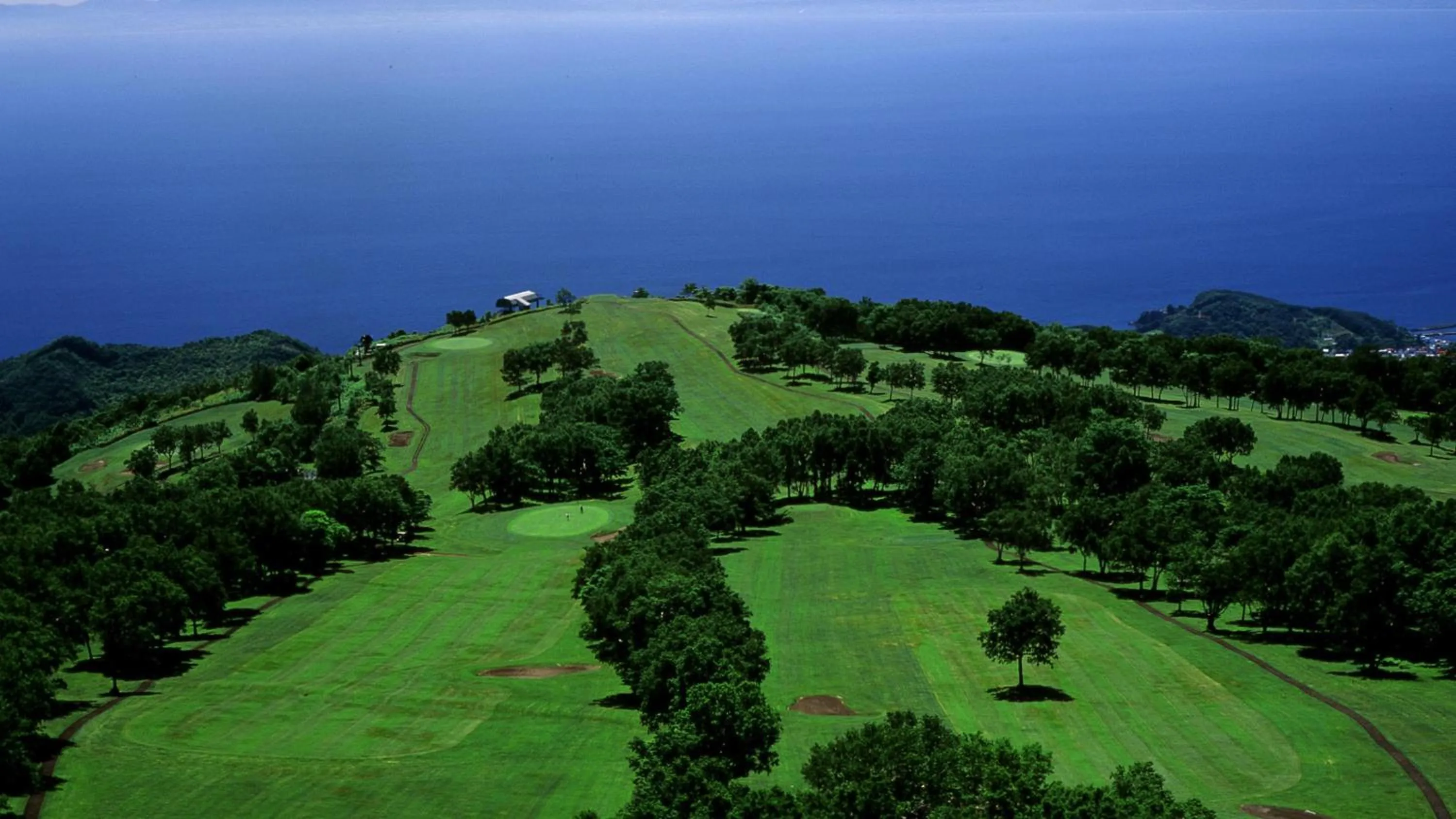 Golfcourse in The Windsor Hotel TOYA Vignette Collection
