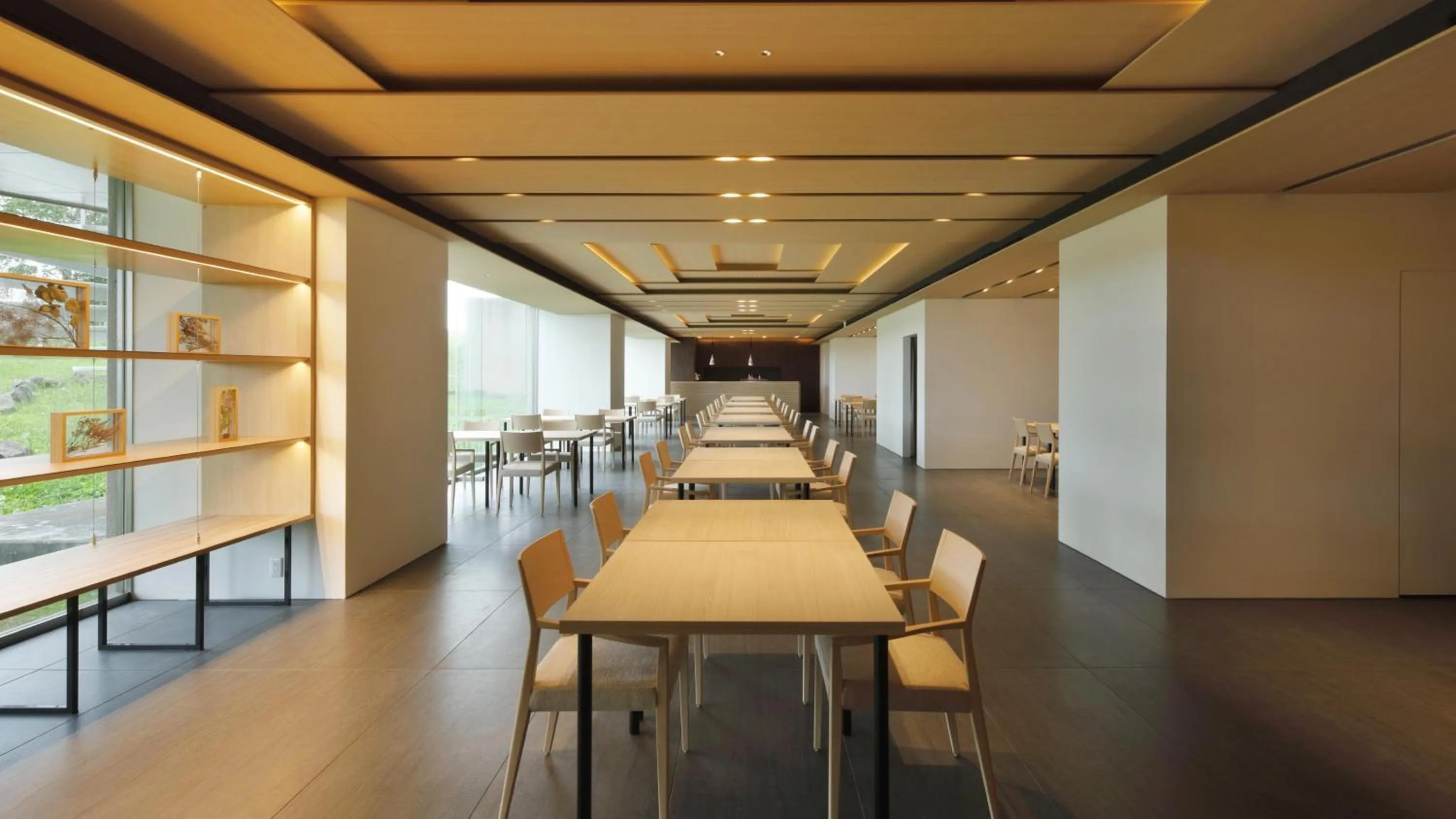 Restaurant/places to eat in The Windsor Hotel TOYA Vignette Collection