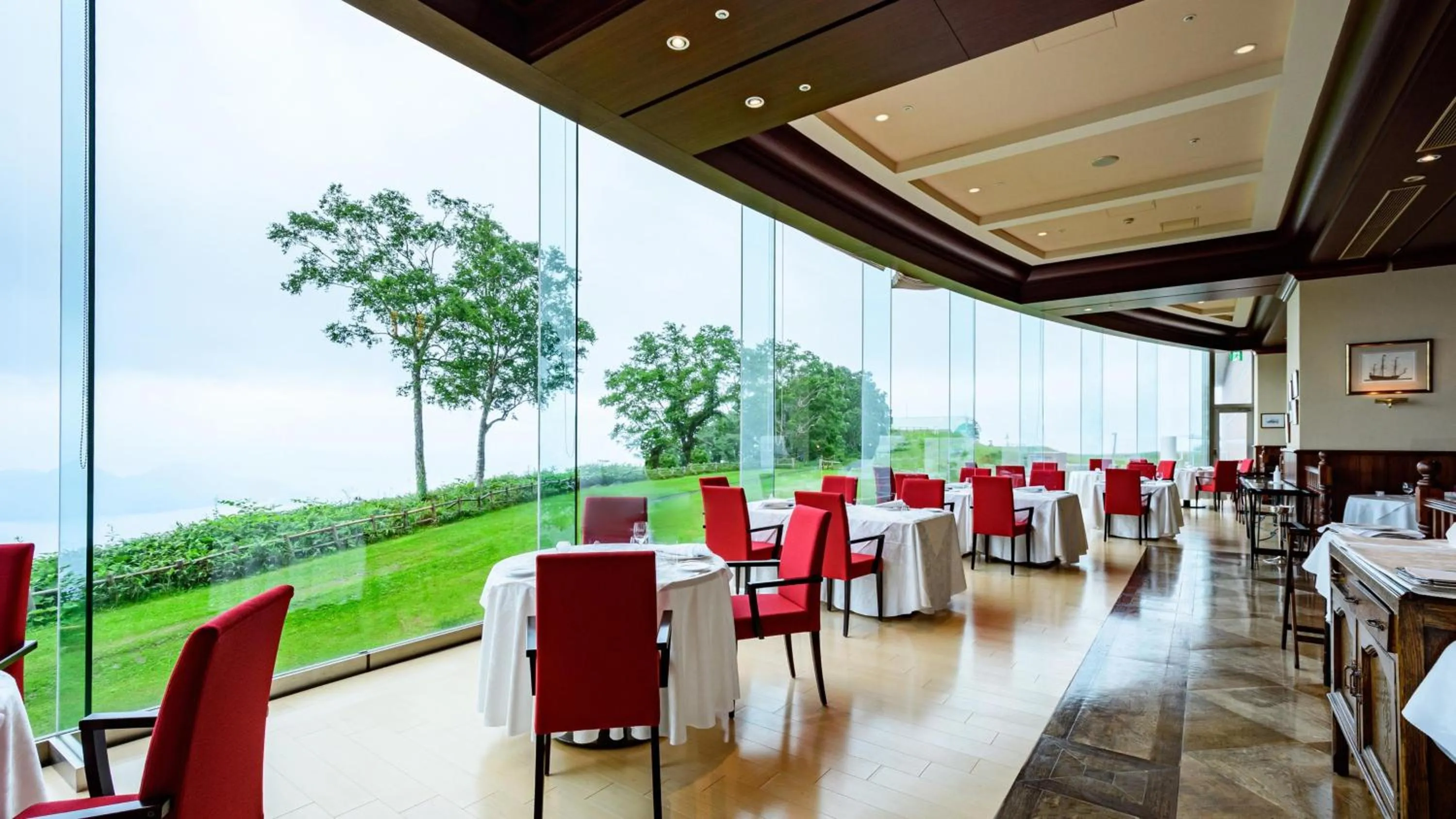 Restaurant/places to eat in The Windsor Hotel TOYA Vignette Collection