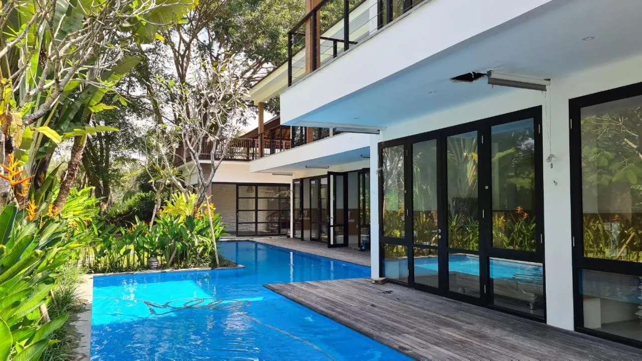 Property building in Ayurvedagram Bali