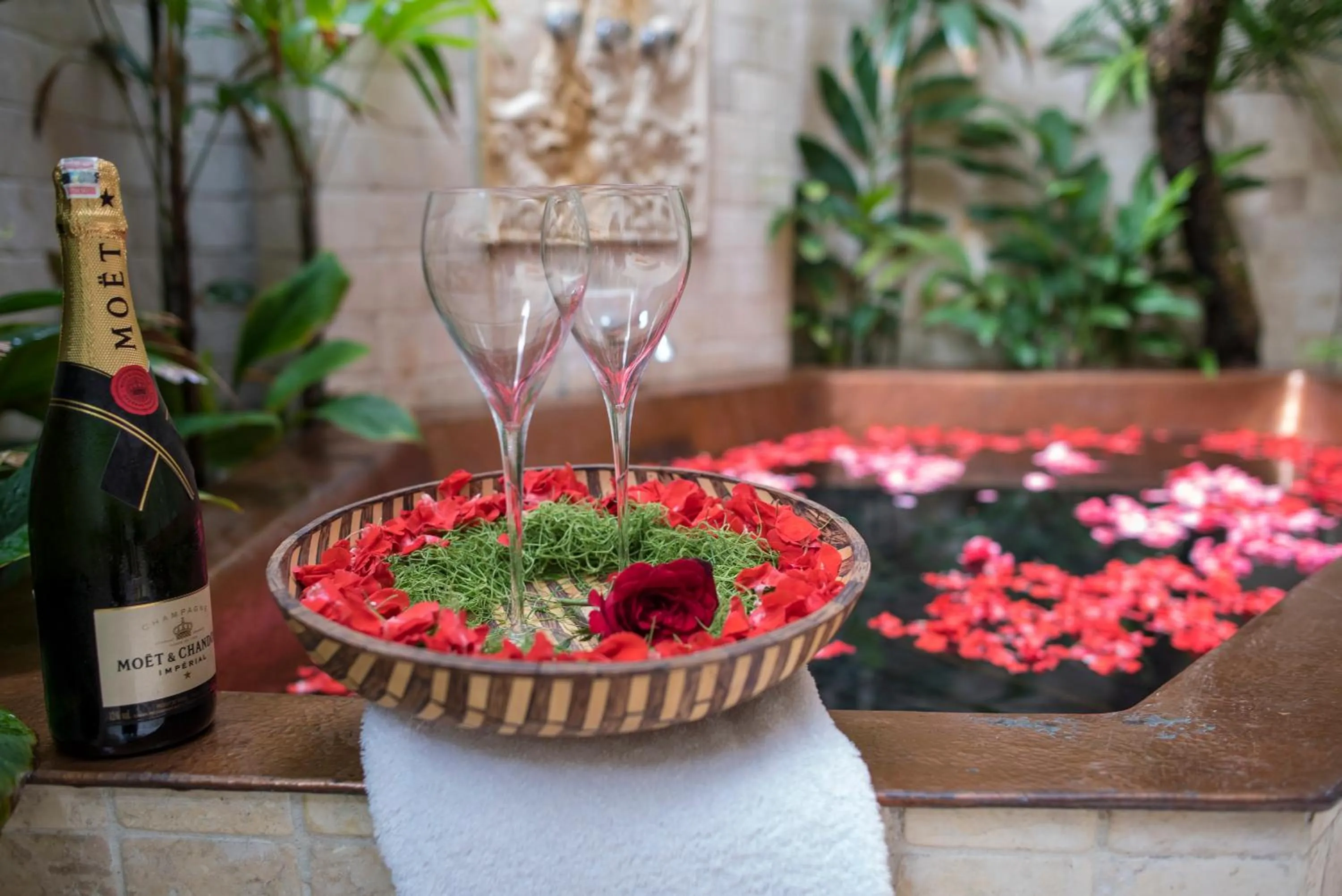 Food and drinks in Ayurvedagram Bali