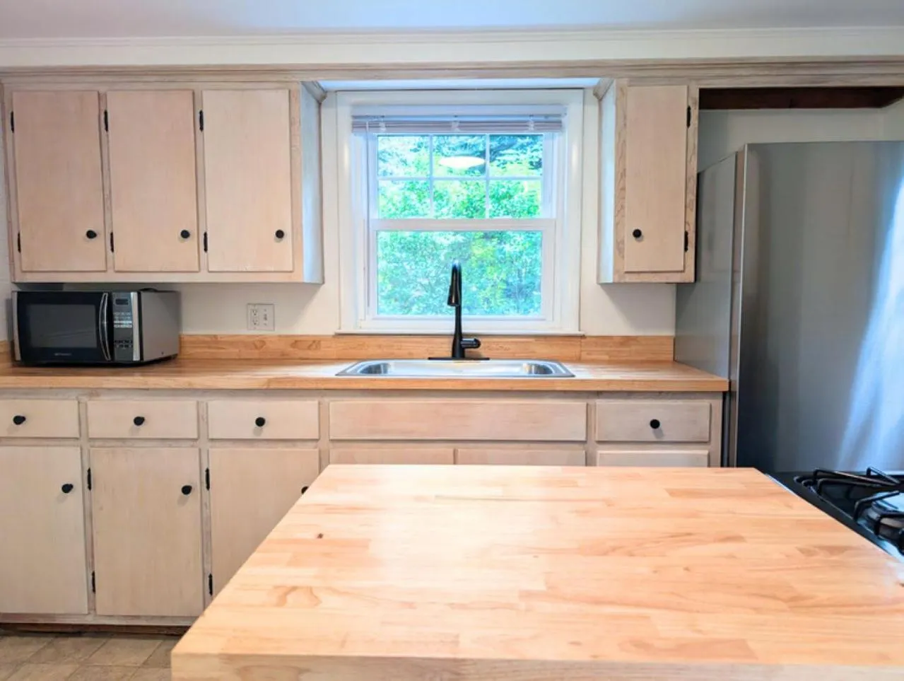 kitchen in Phoenicia Lodge