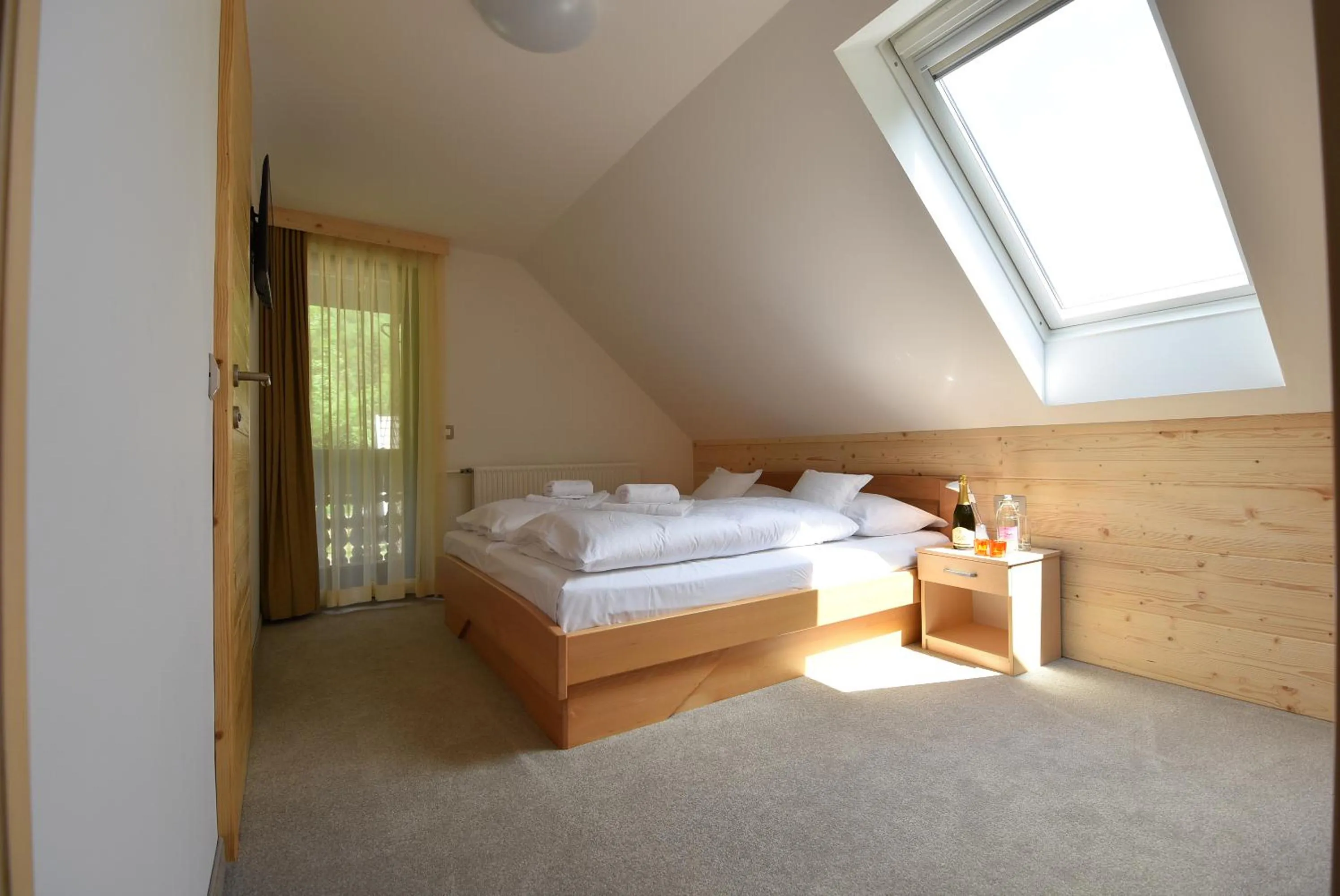 Bed in PRIVILLAGE Stare - B&B