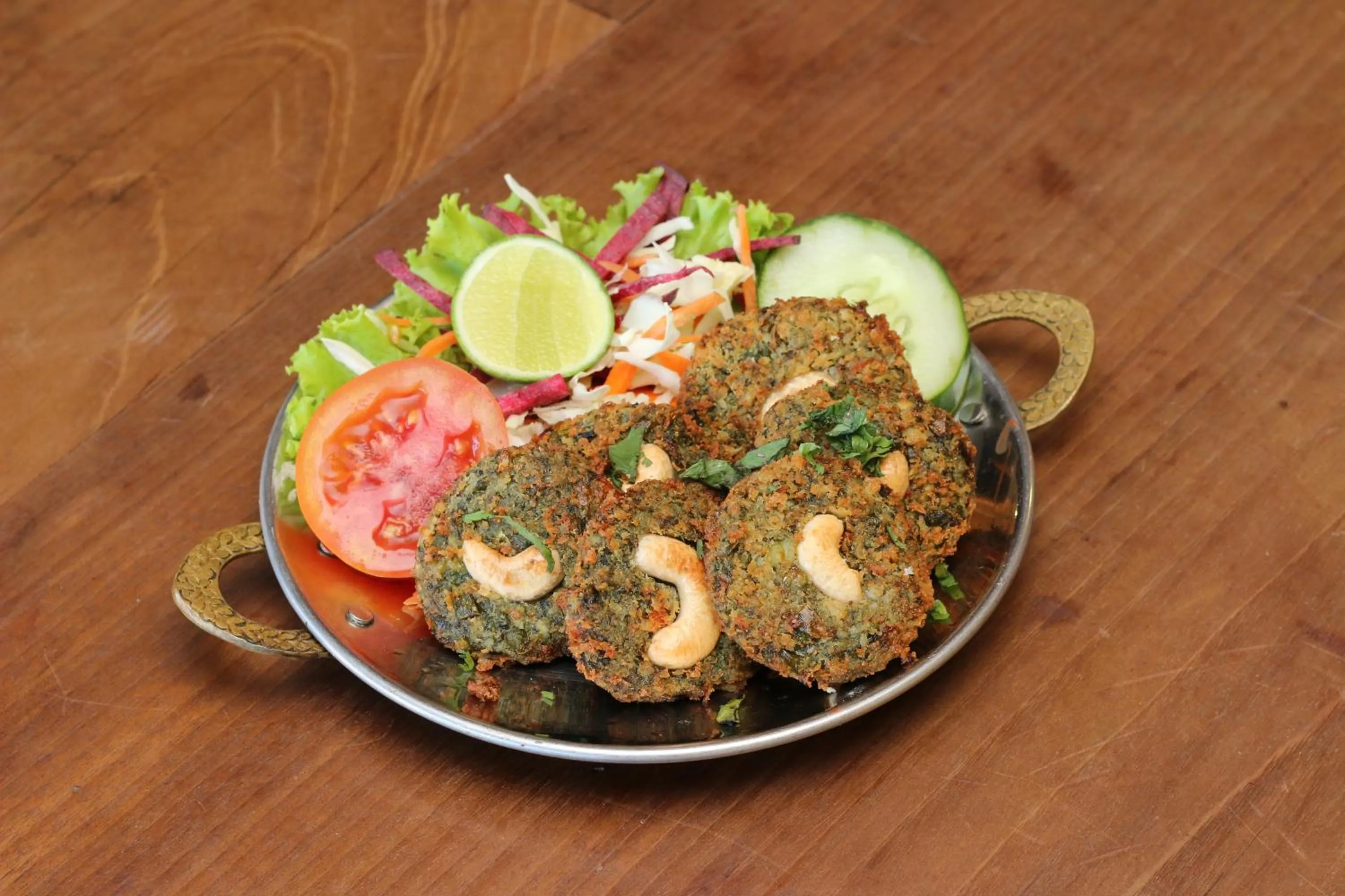 Restaurant/places to eat in Kupu Kupu Jimbaran Beach Hotel & Spa by L’Occitane