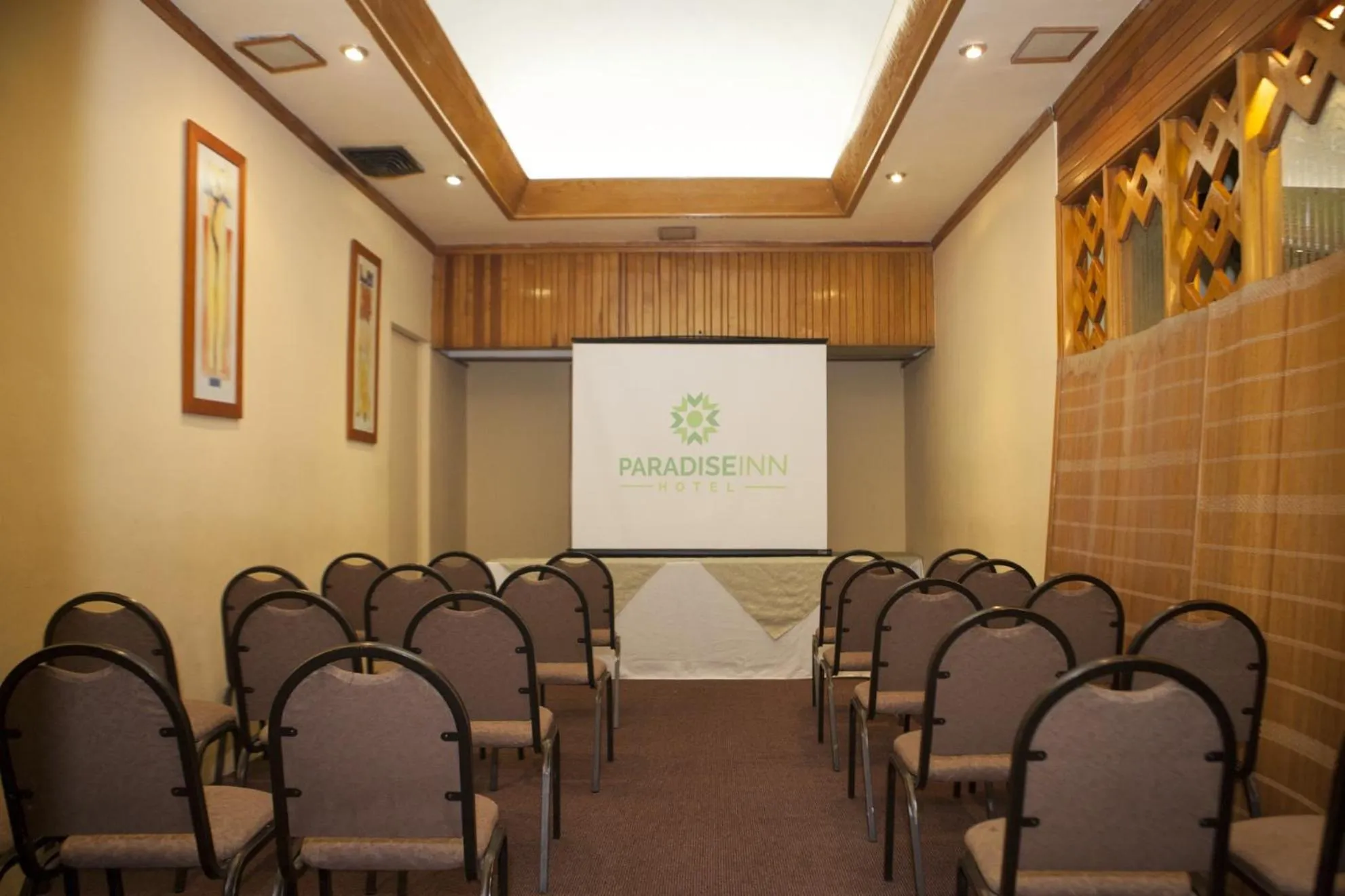 Meeting/conference room in Hotel Paradise Inn