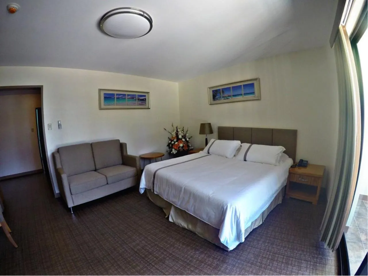 Bedroom, Bed in Saipan Beach Hotel