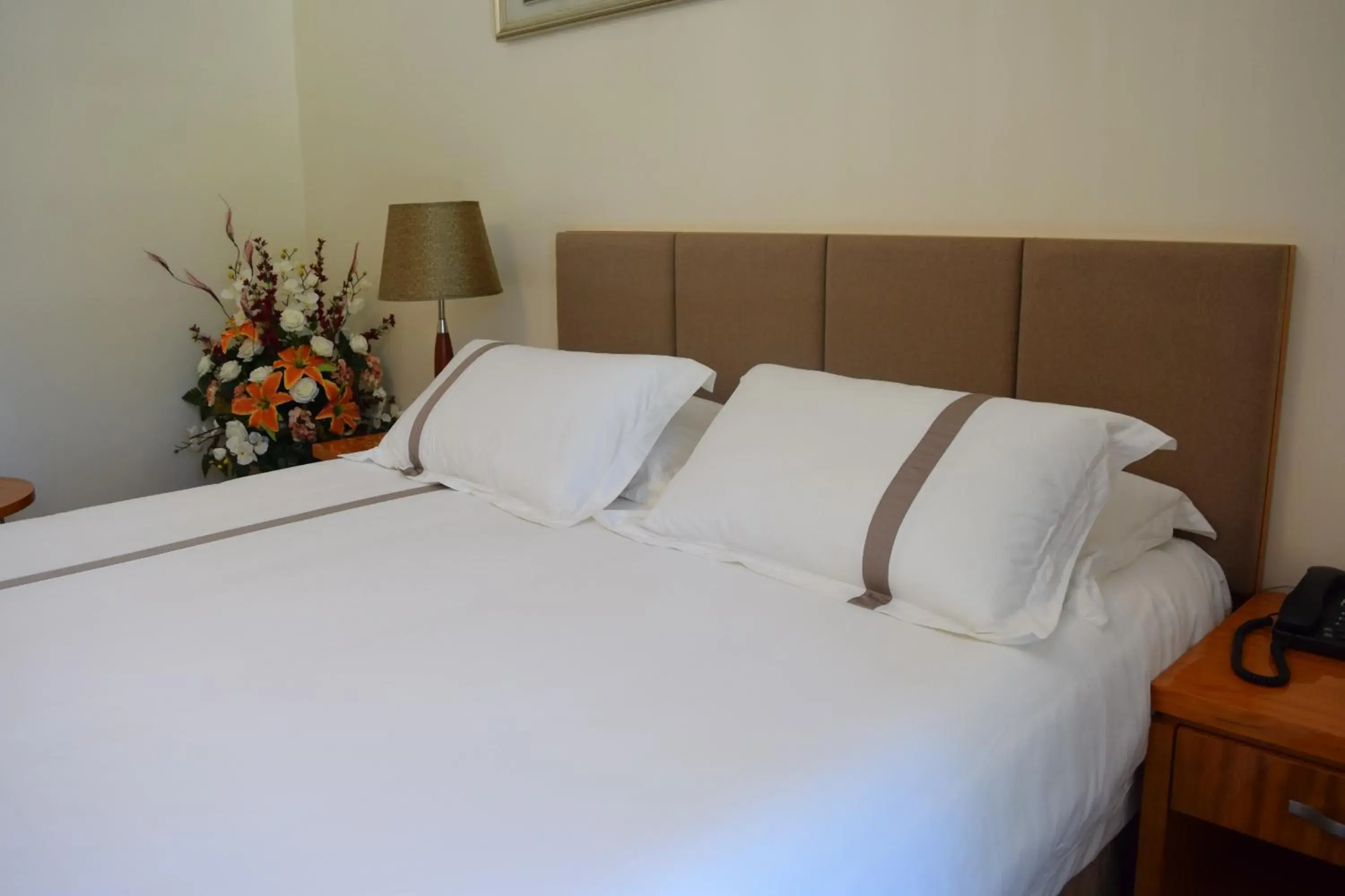 King Suite with Balcony in Saipan Beach Hotel King Suite with Balcony in Saipan Beach Hotel