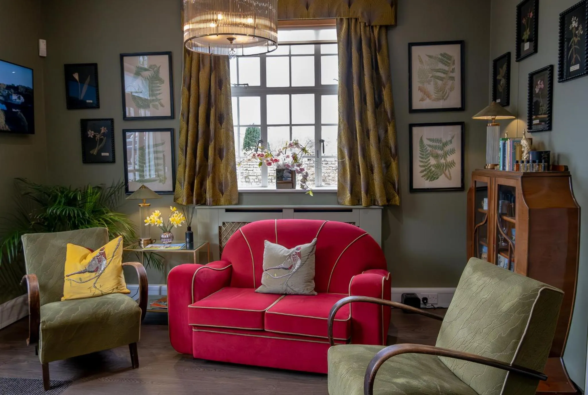 Lobby or reception in Leeds Castle Stable Courtyard Bed and Breakfast